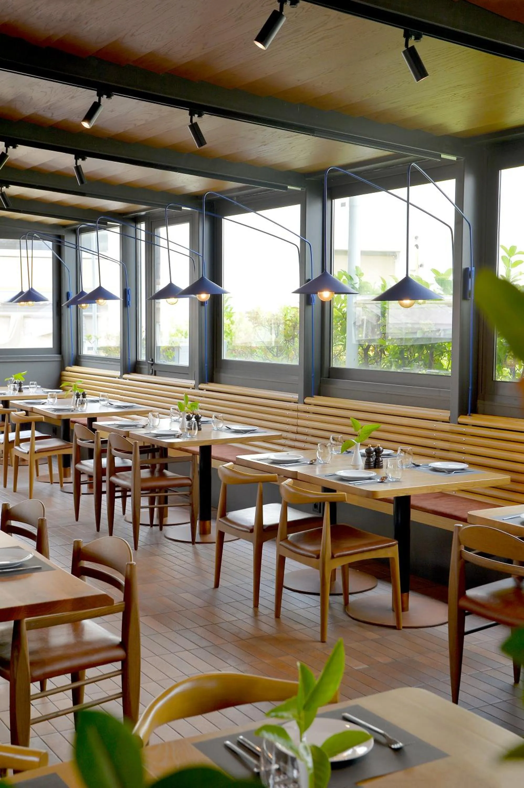 Restaurant/places to eat in The Editor Hotel Athens