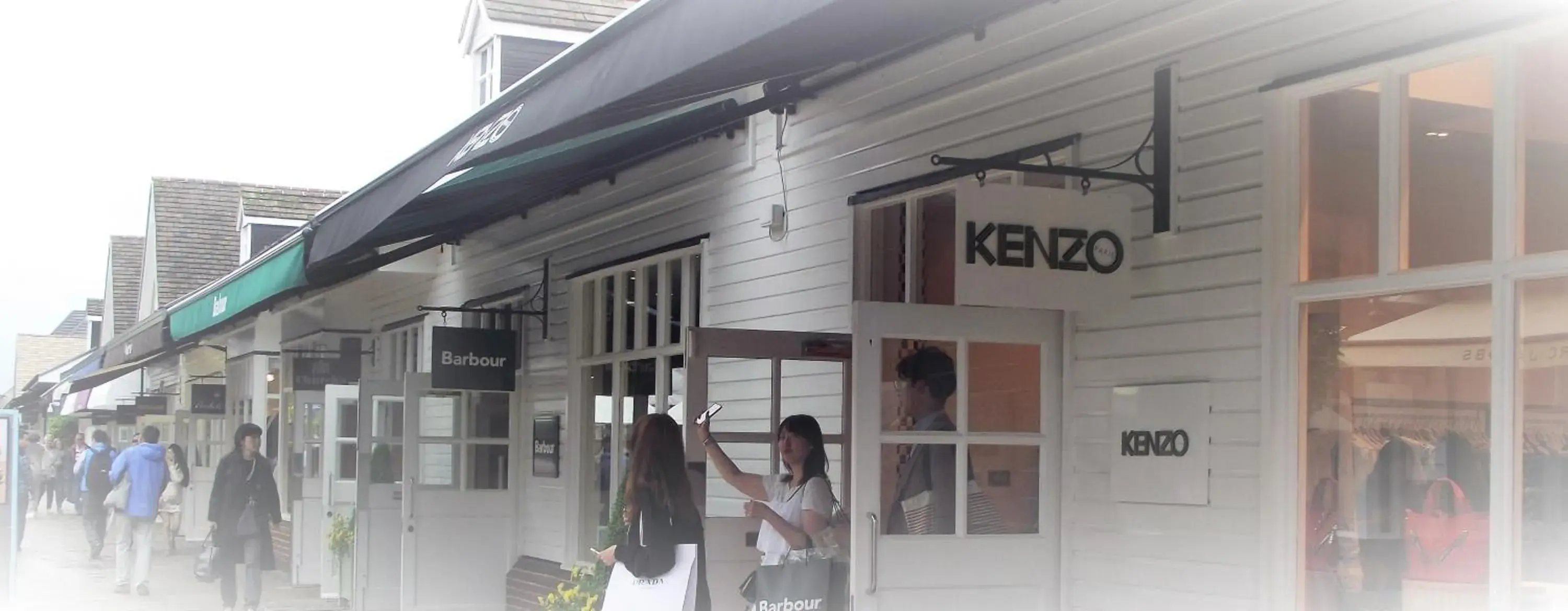 Property building in Sturdy`s Castle - Historic Coaching Inn near Blenheim Palace, Oxfordshire Property building in Sturdy`s Castle - Historic Coaching Inn near Blenheim Palace, Oxfordshire