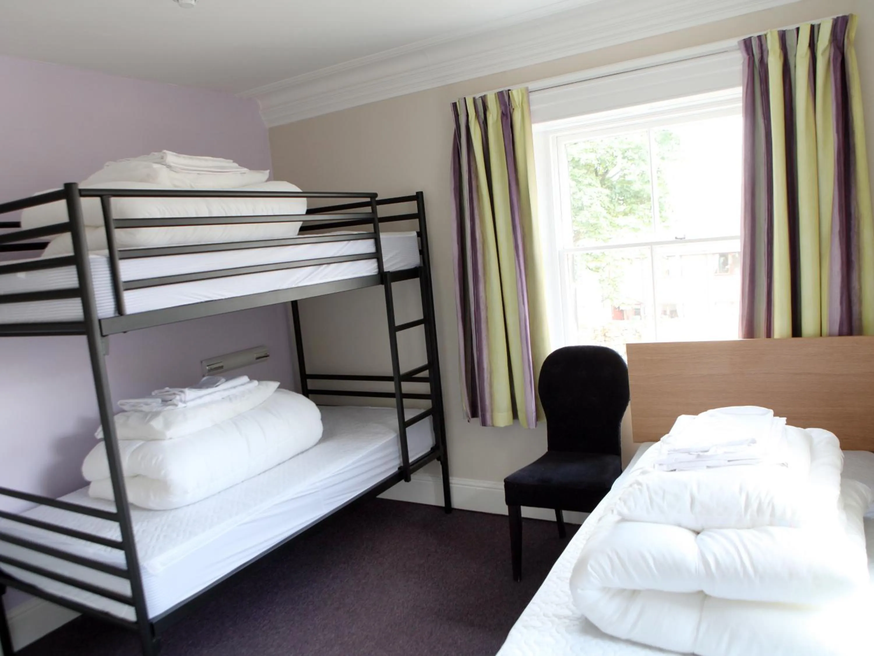 Bed in YHA Alnwick - Partner