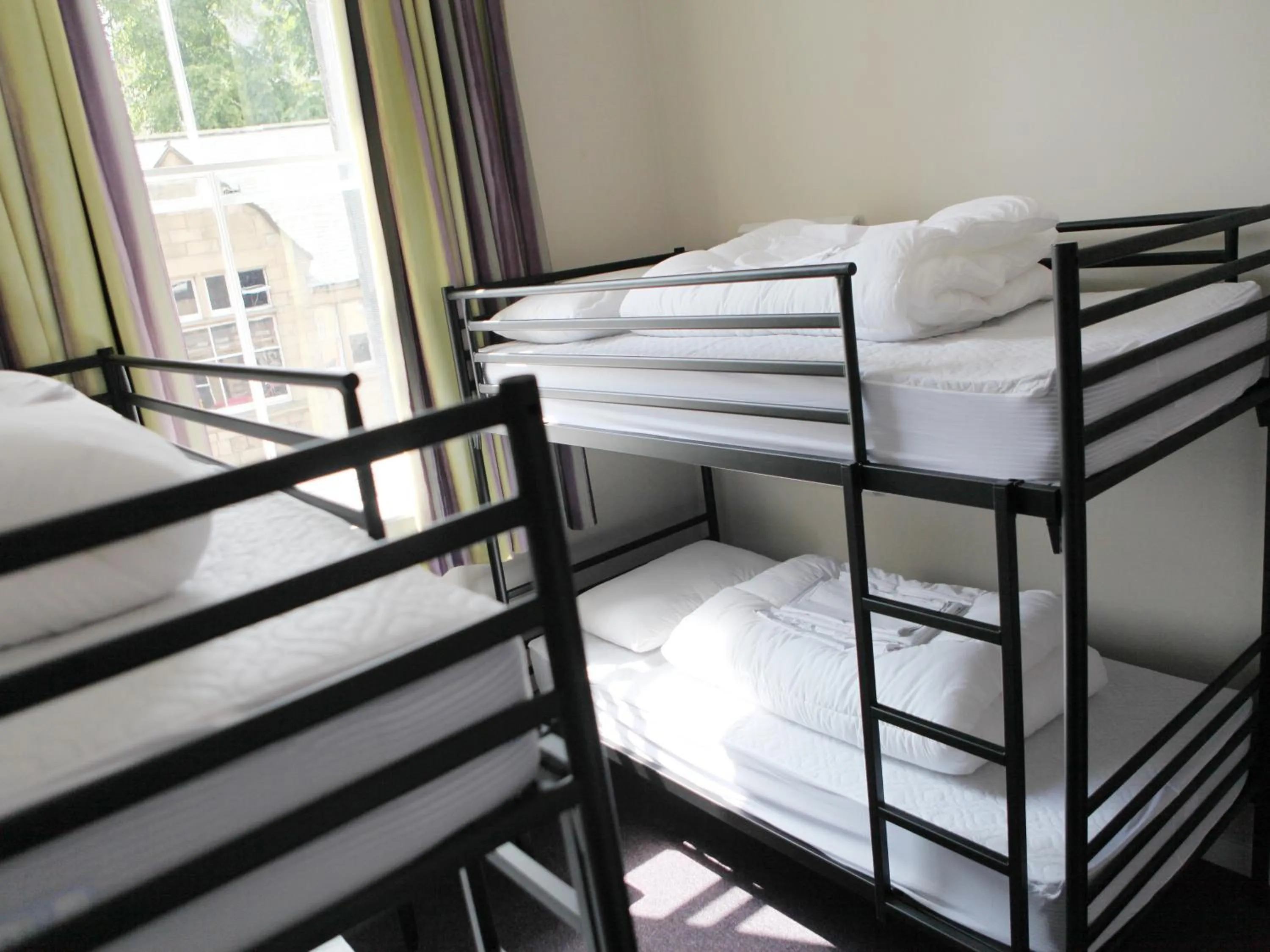 Bed in YHA Alnwick - Partner