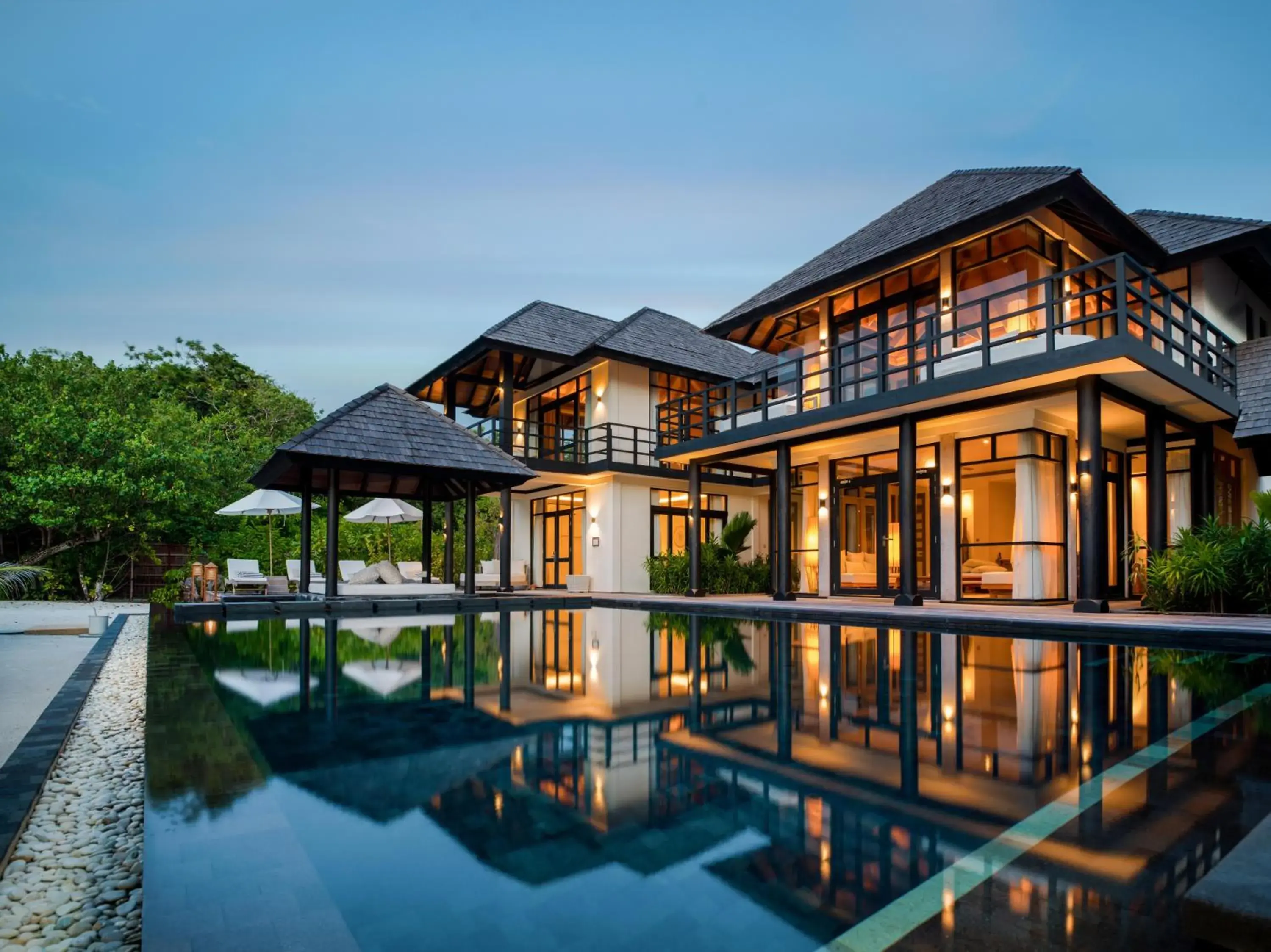 Swimming pool in JA Manafaru, The Real Maldives - Complimentary Seaplane for 7 nights and more - Stay period until 23 Dec 2025 Swimming pool in JA Manafaru, The Real Maldives - Complimentary Seaplane for 7 nights and more - Stay period until 23 Dec 2025