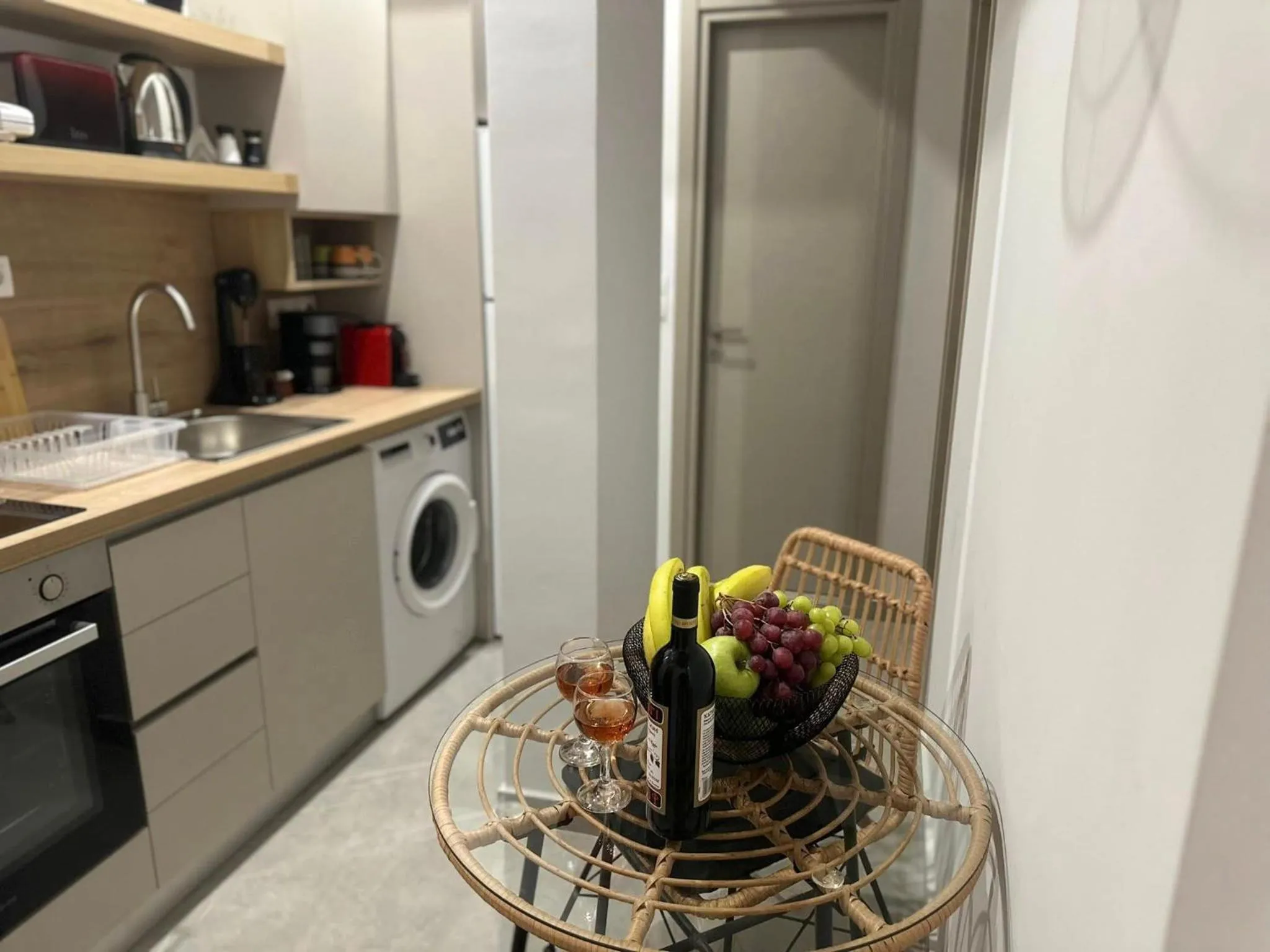 Avres Apartments