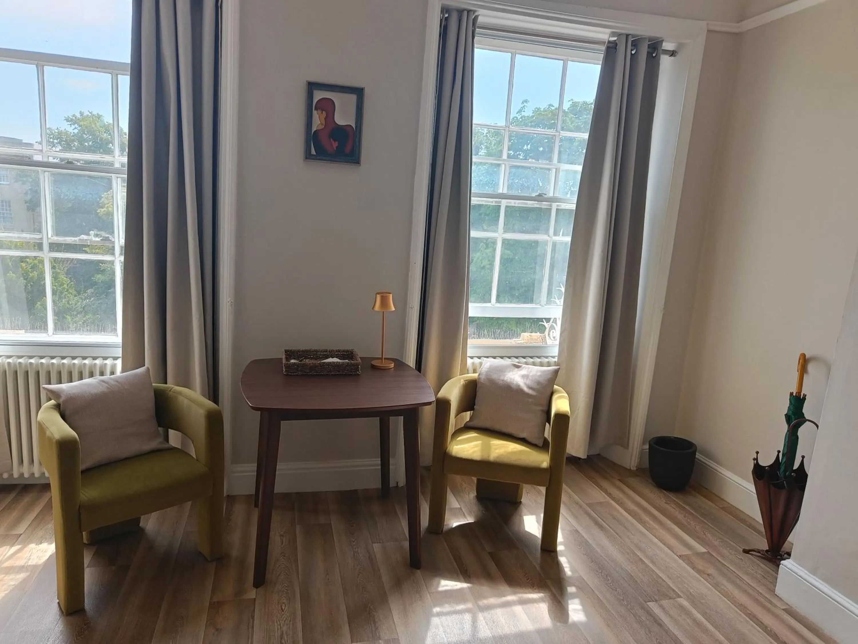 Seating area in Rooms on The Prom