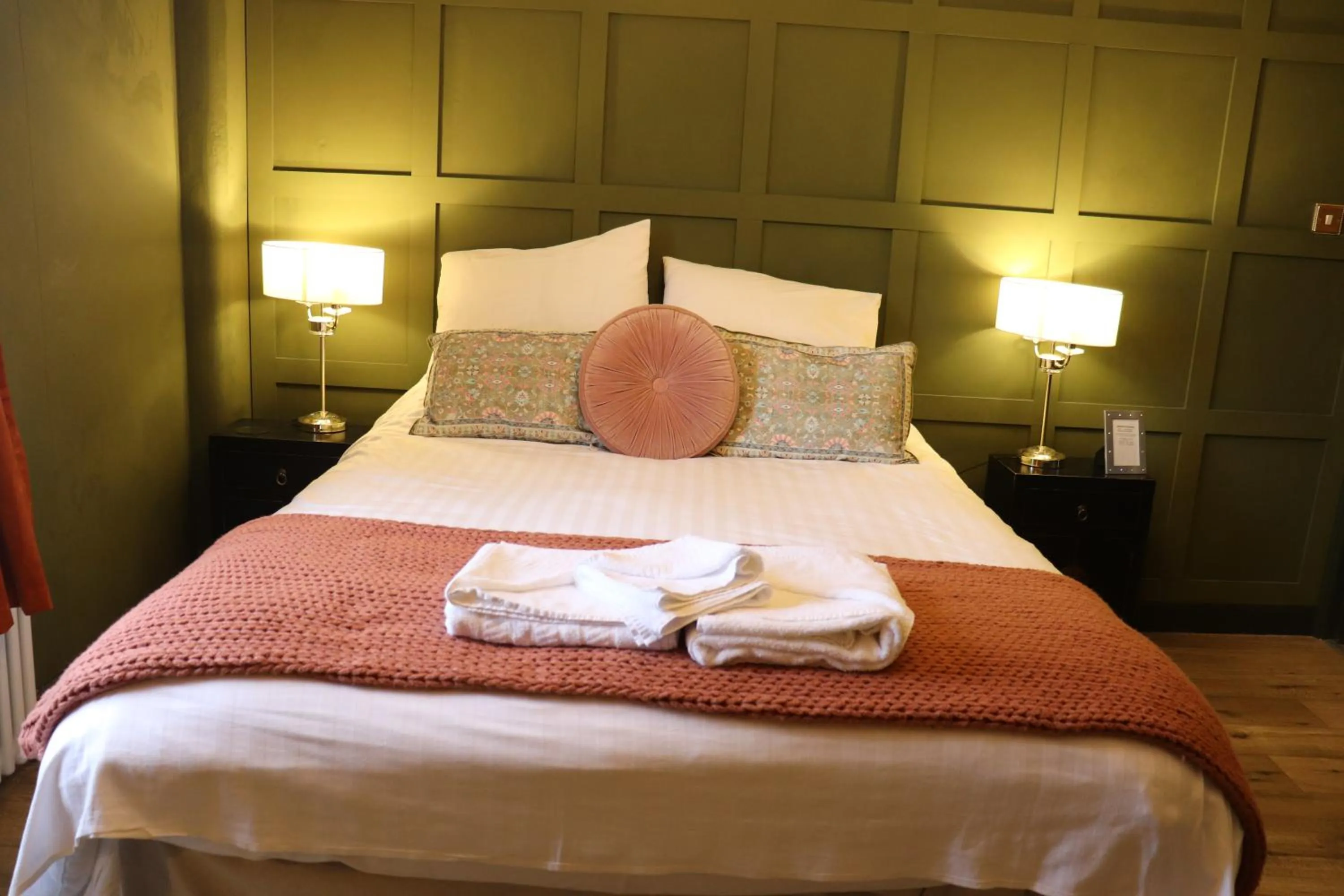 Bed in Rooms on The Prom