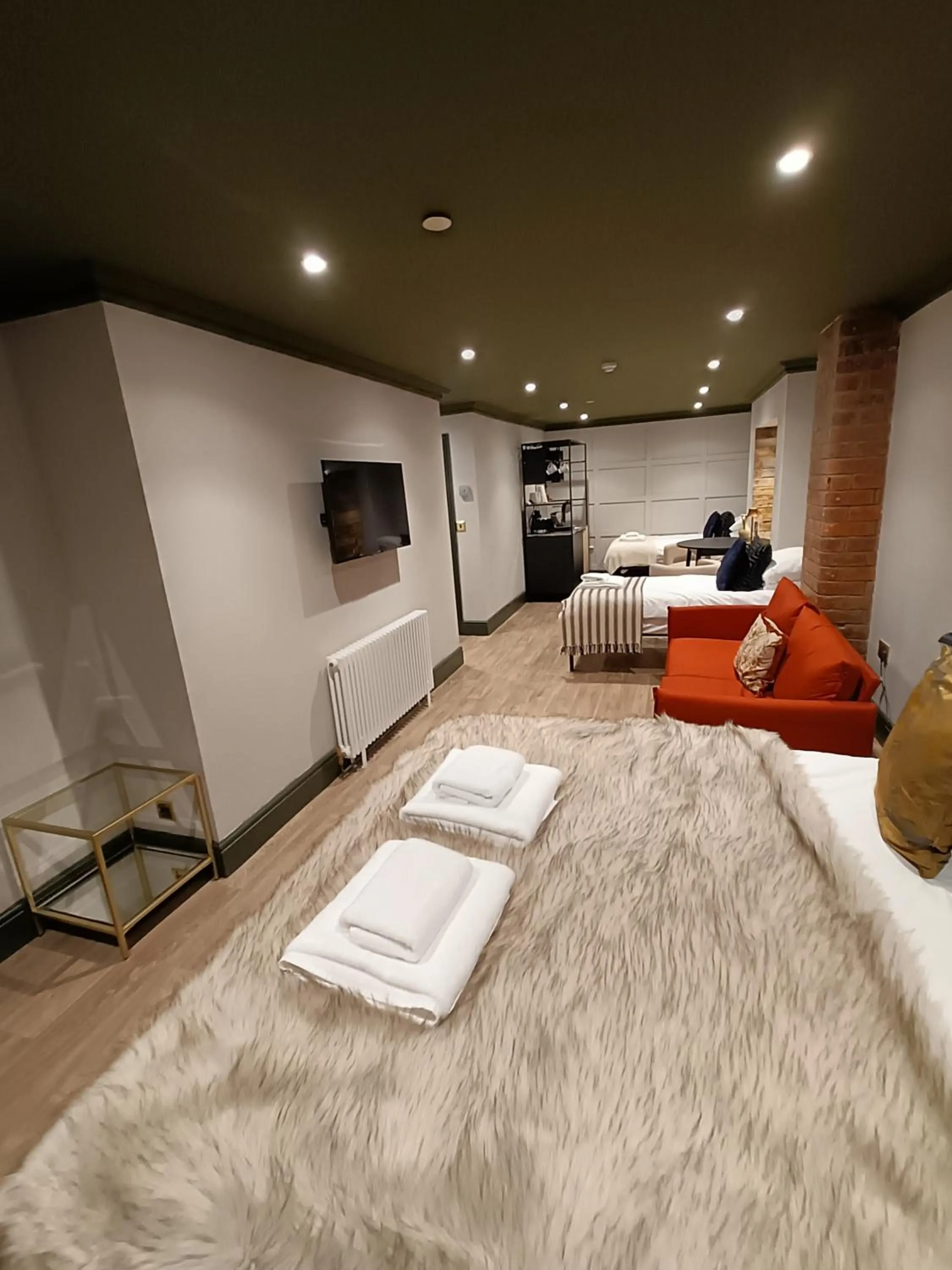 Bed in Rooms on The Prom