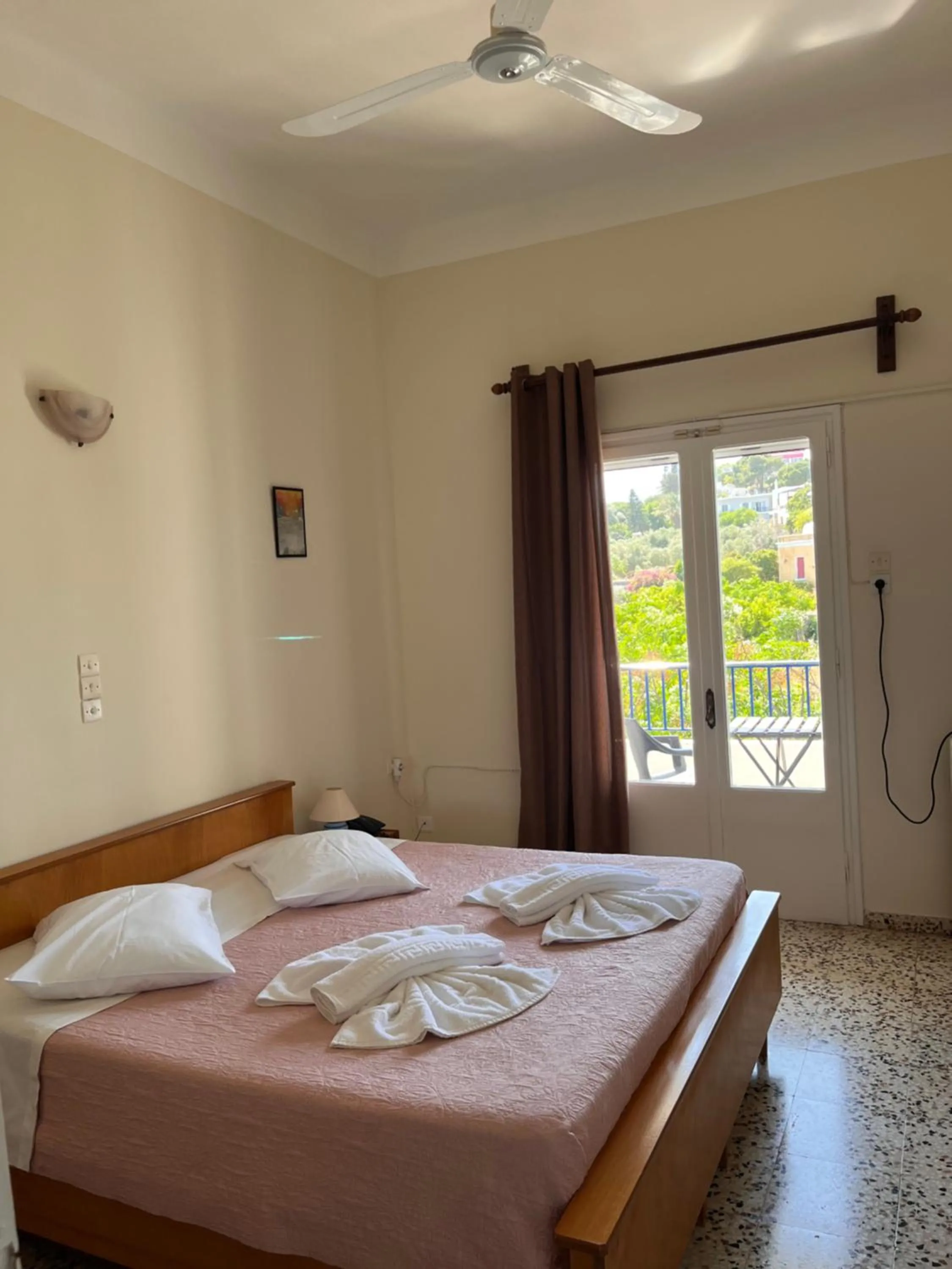 Alinda Hotel