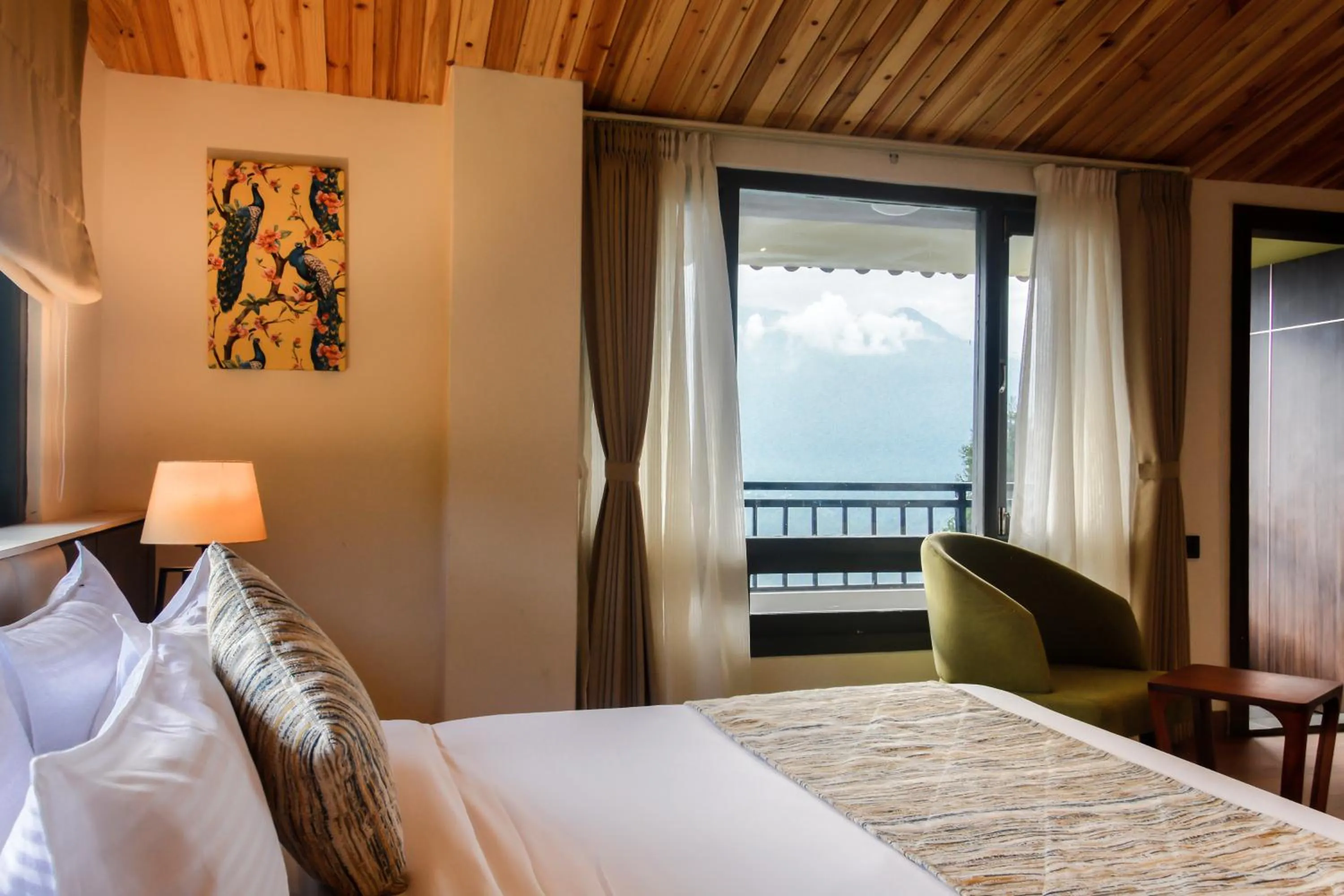 Bed in Udaan Olive Hotel & Spa, Pelling