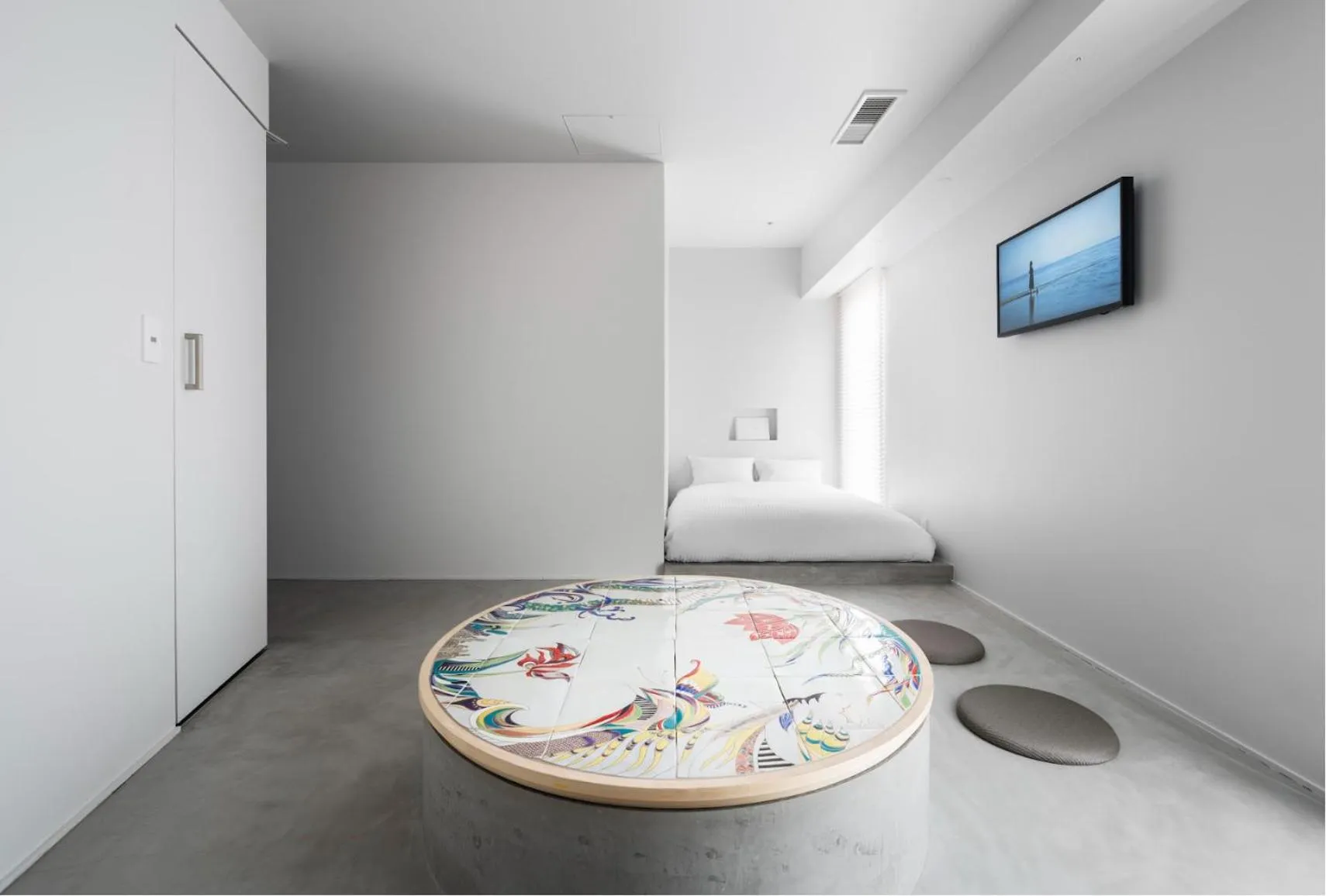 Photo of the whole room in BnA Alter Museum