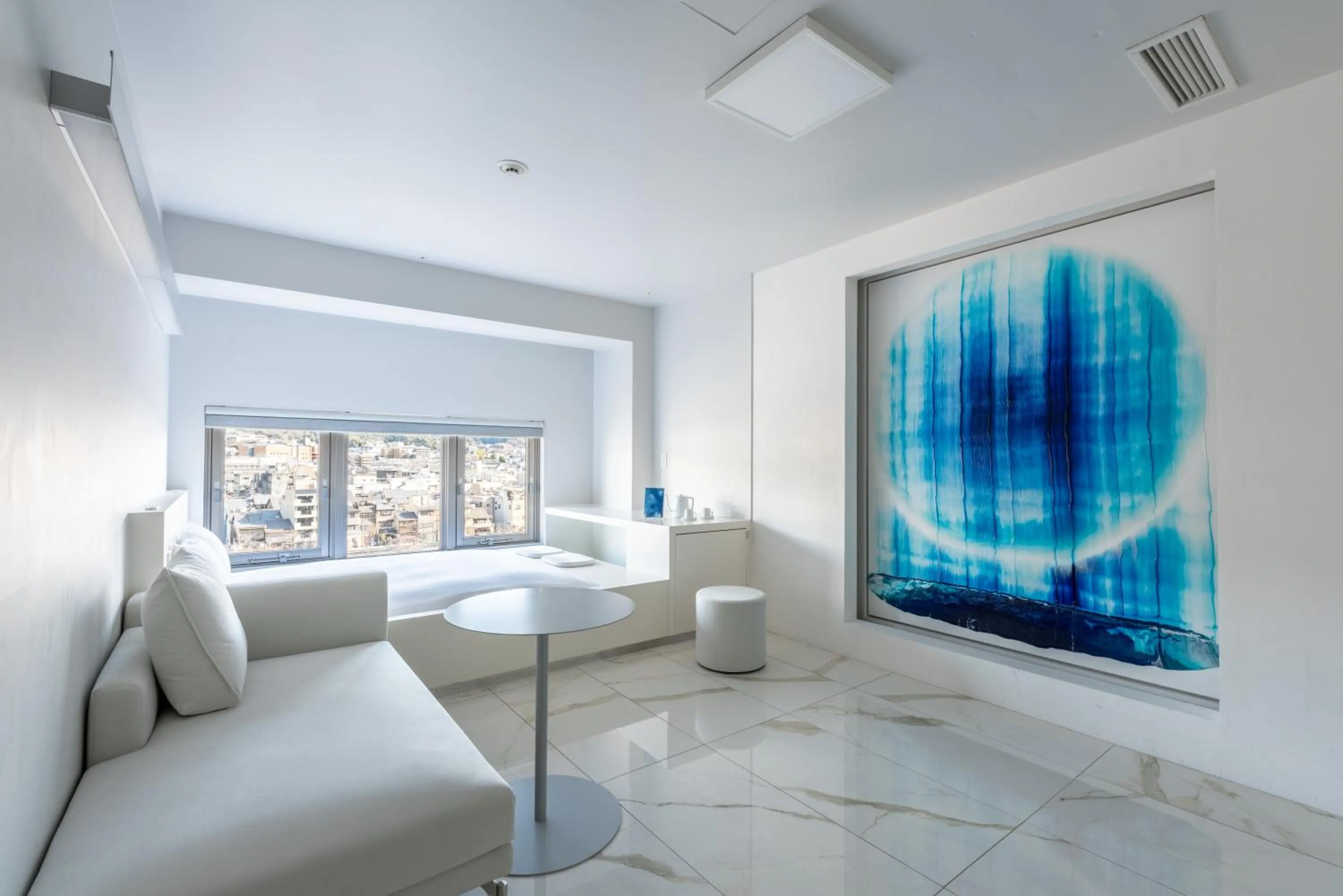 Photo of the whole room in BnA Alter Museum