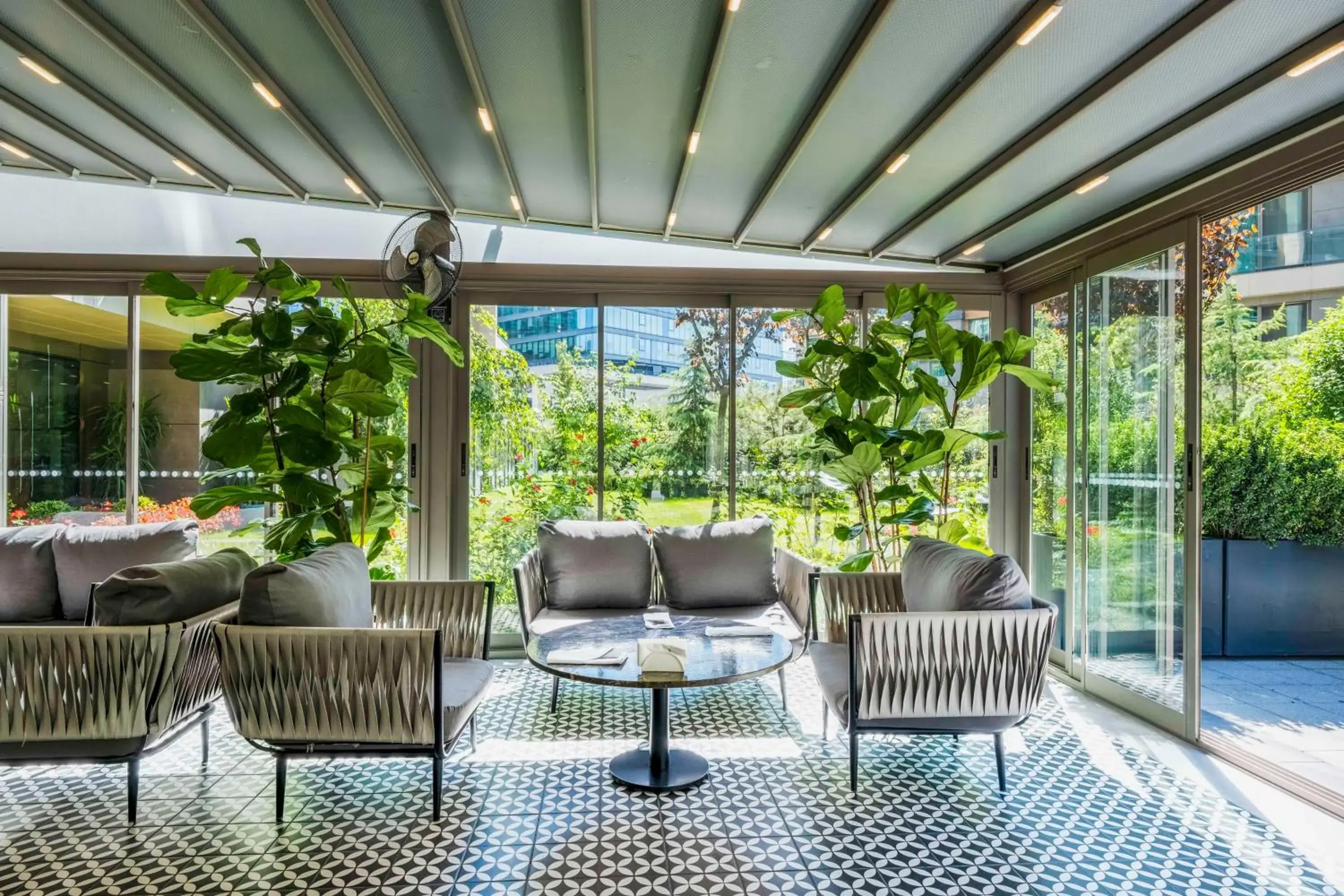 Restaurant/places to eat in Radisson Residences Vadistanbul Restaurant/places to eat in Radisson Residences Vadistanbul