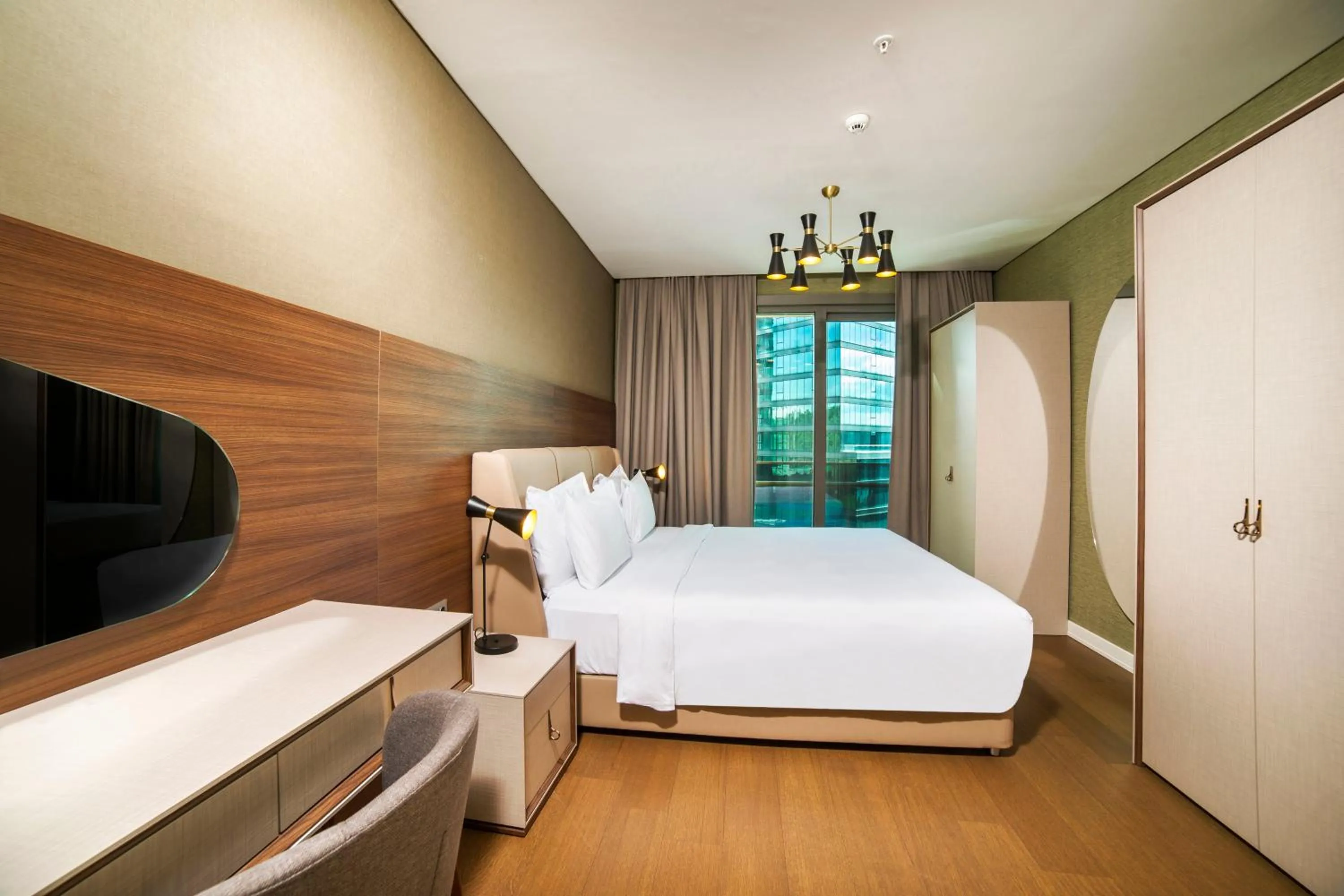 Bedroom, Bed in Radisson Residences Vadistanbul