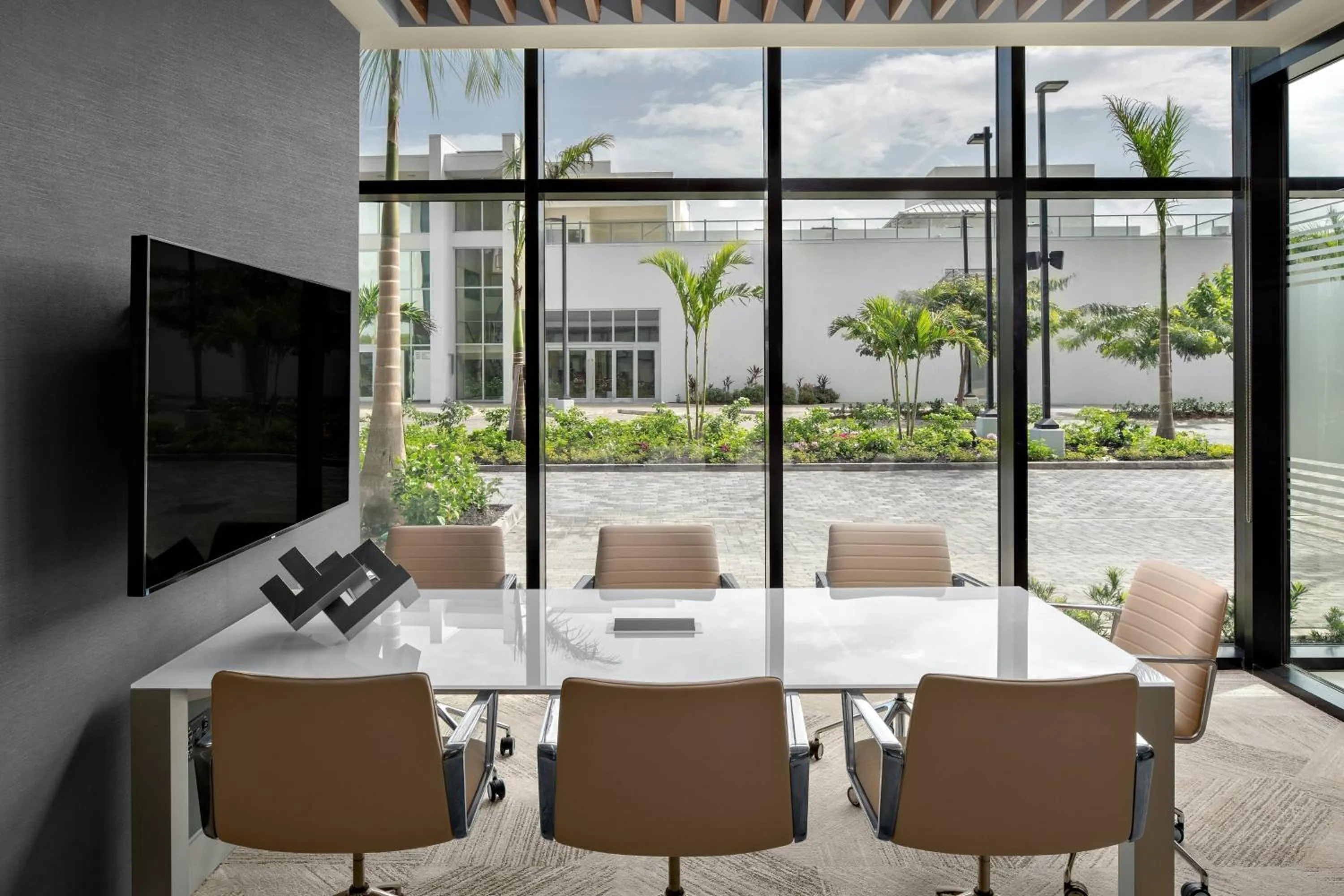 Meeting/conference room in AC Hotel by Marriott Kingston, Jamaica