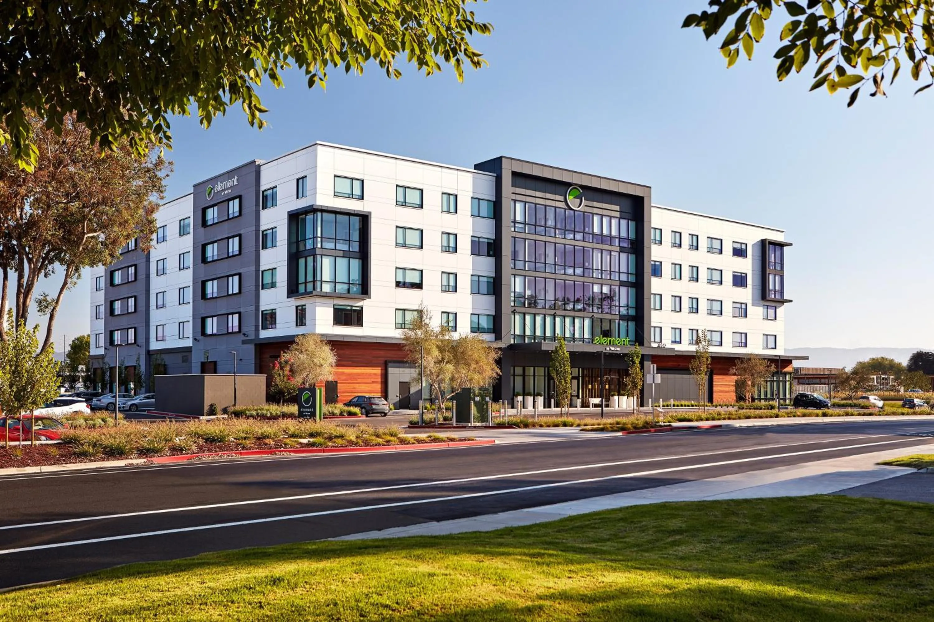 Property building in Element Santa Clara