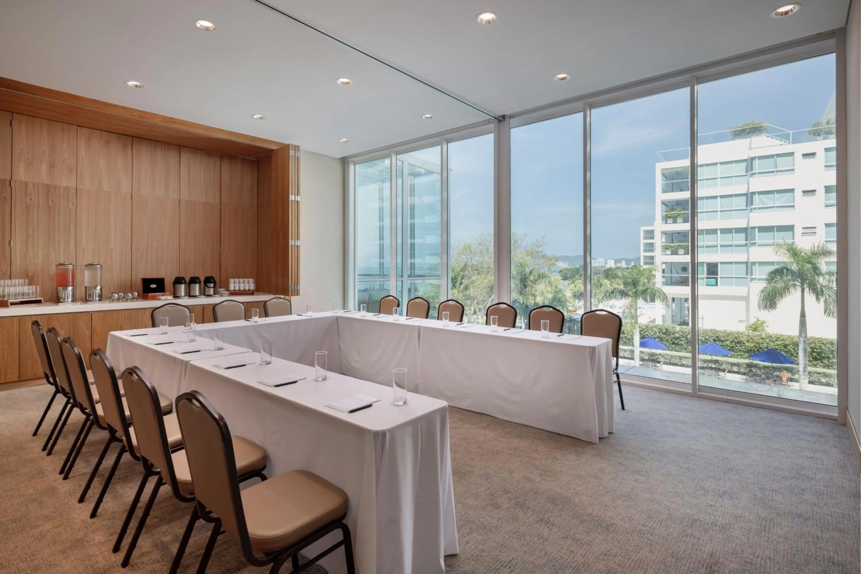 Meeting/conference room in Santa Marta Marriott Resort Playa Dormida