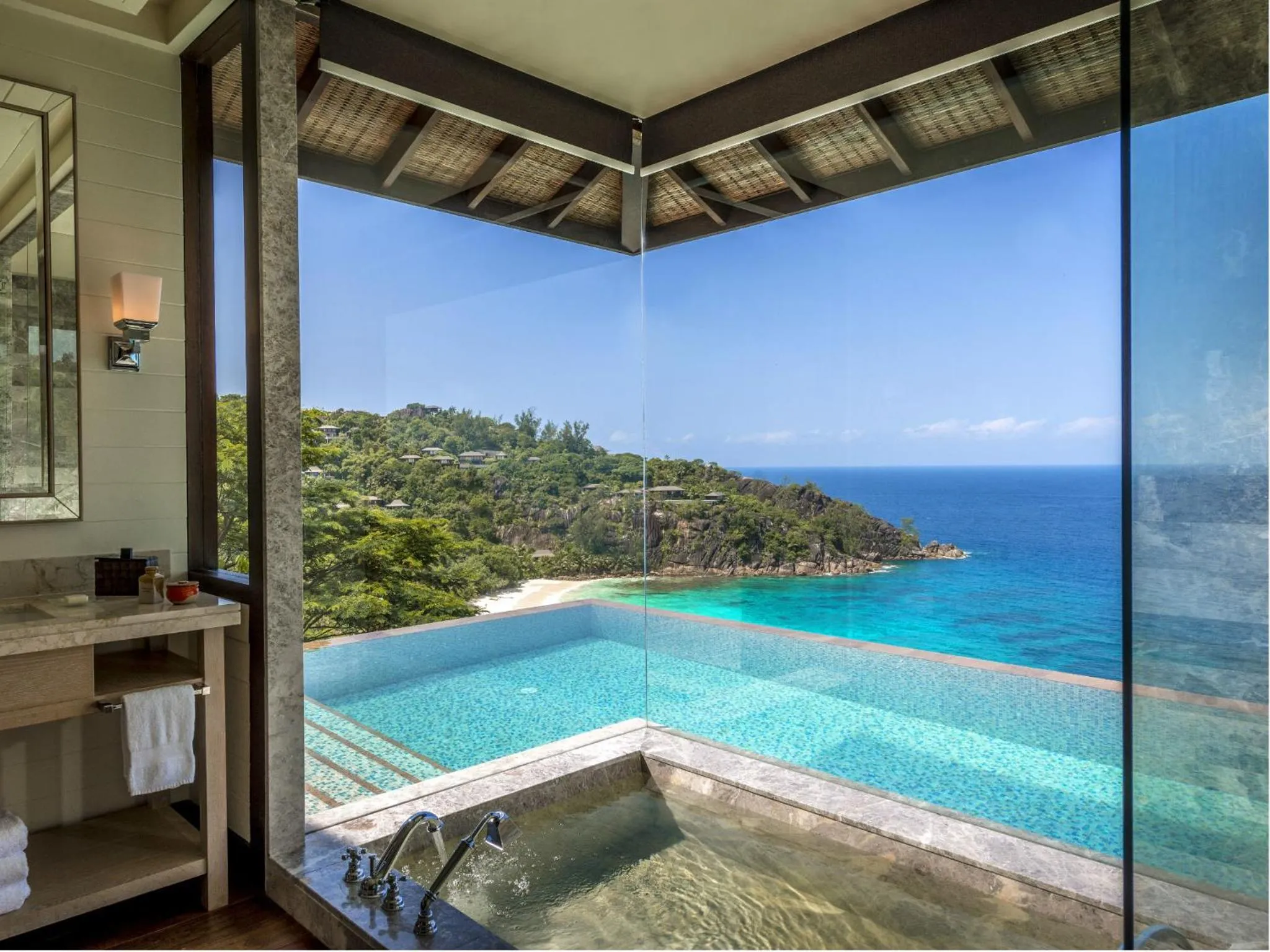 Bathroom in Four Seasons Resort Seychelles
