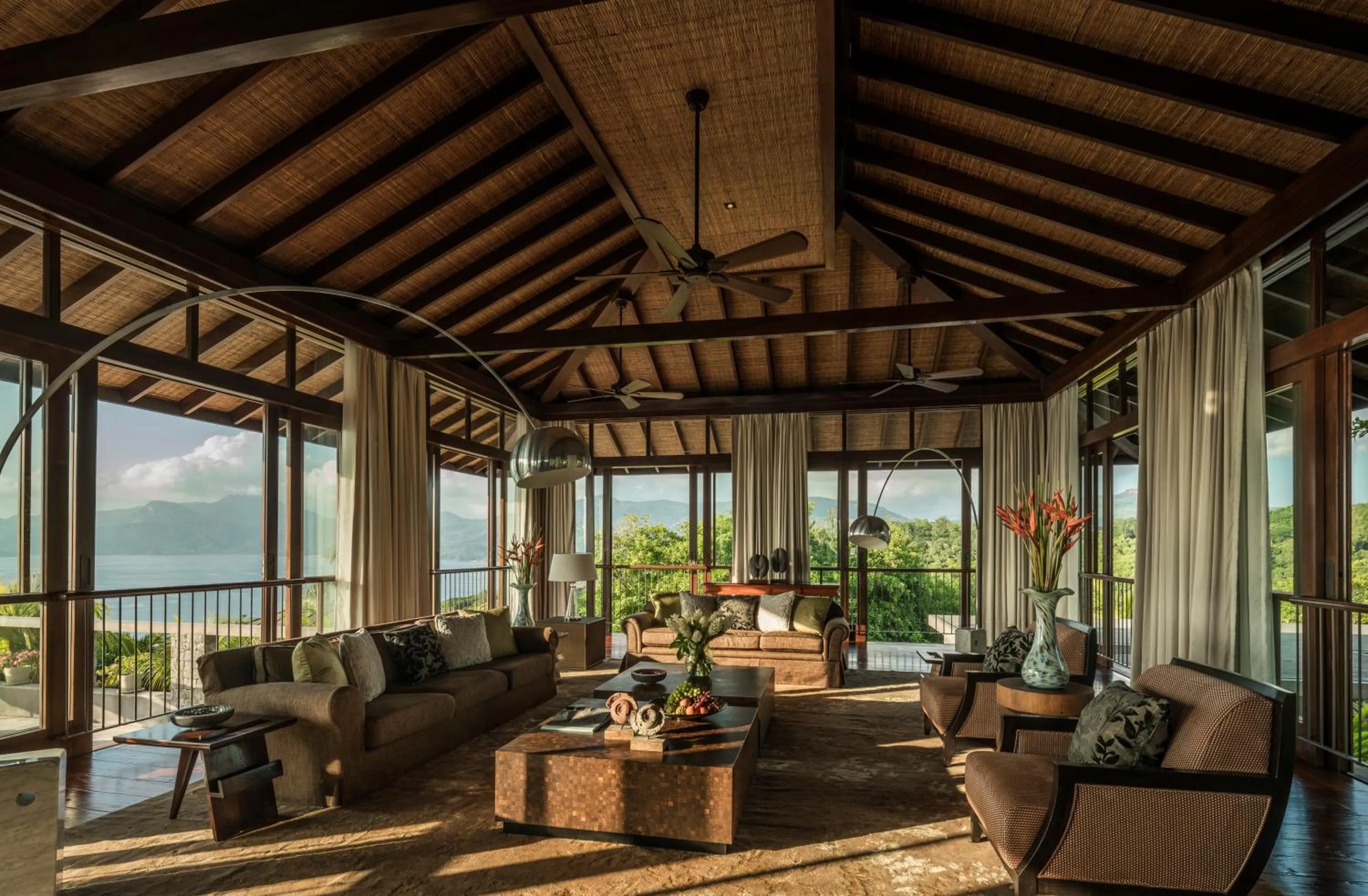 Living room in Four Seasons Resort Seychelles