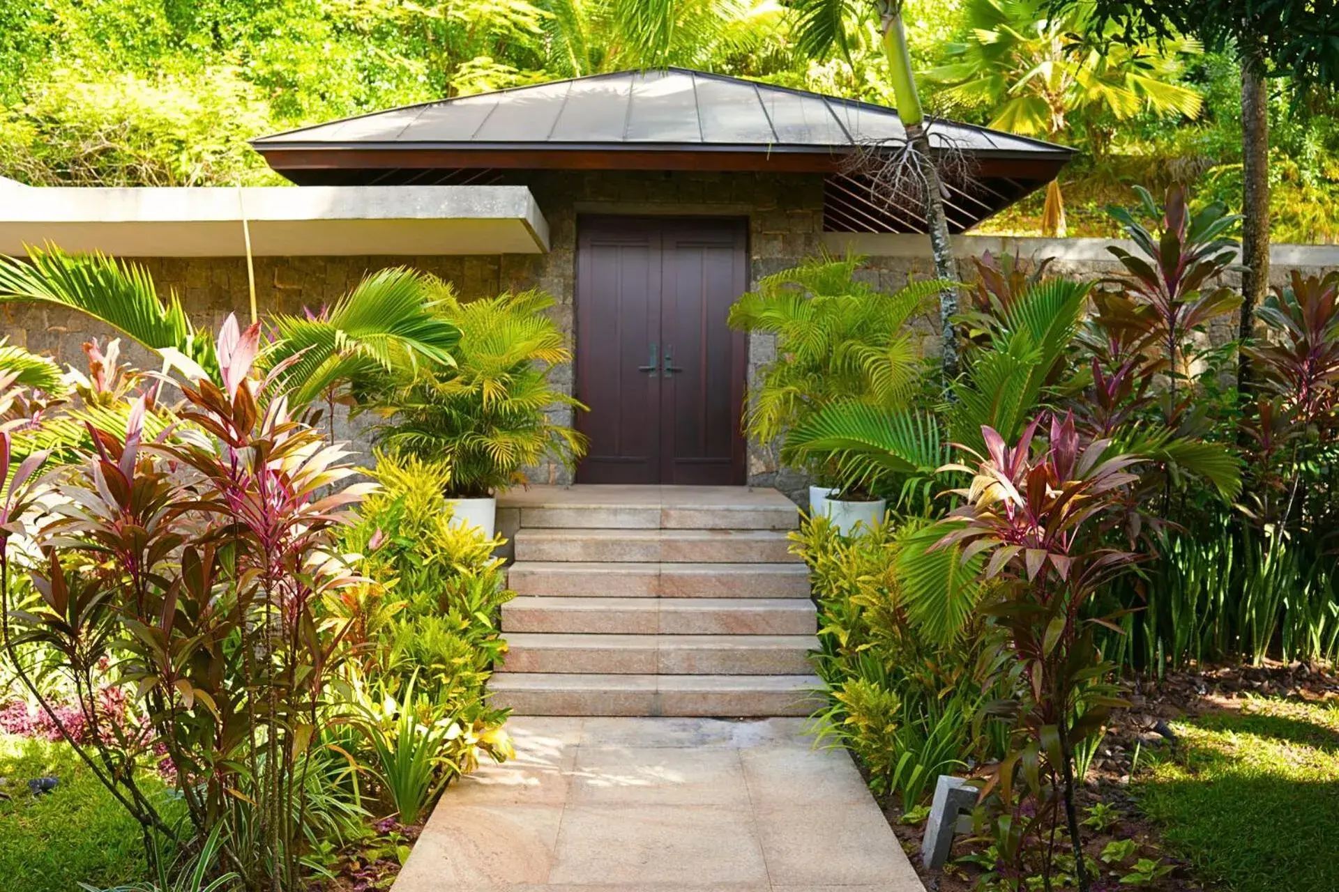 Facade/entrance in Four Seasons Resort Seychelles Facade/entrance in Four Seasons Resort Seychelles