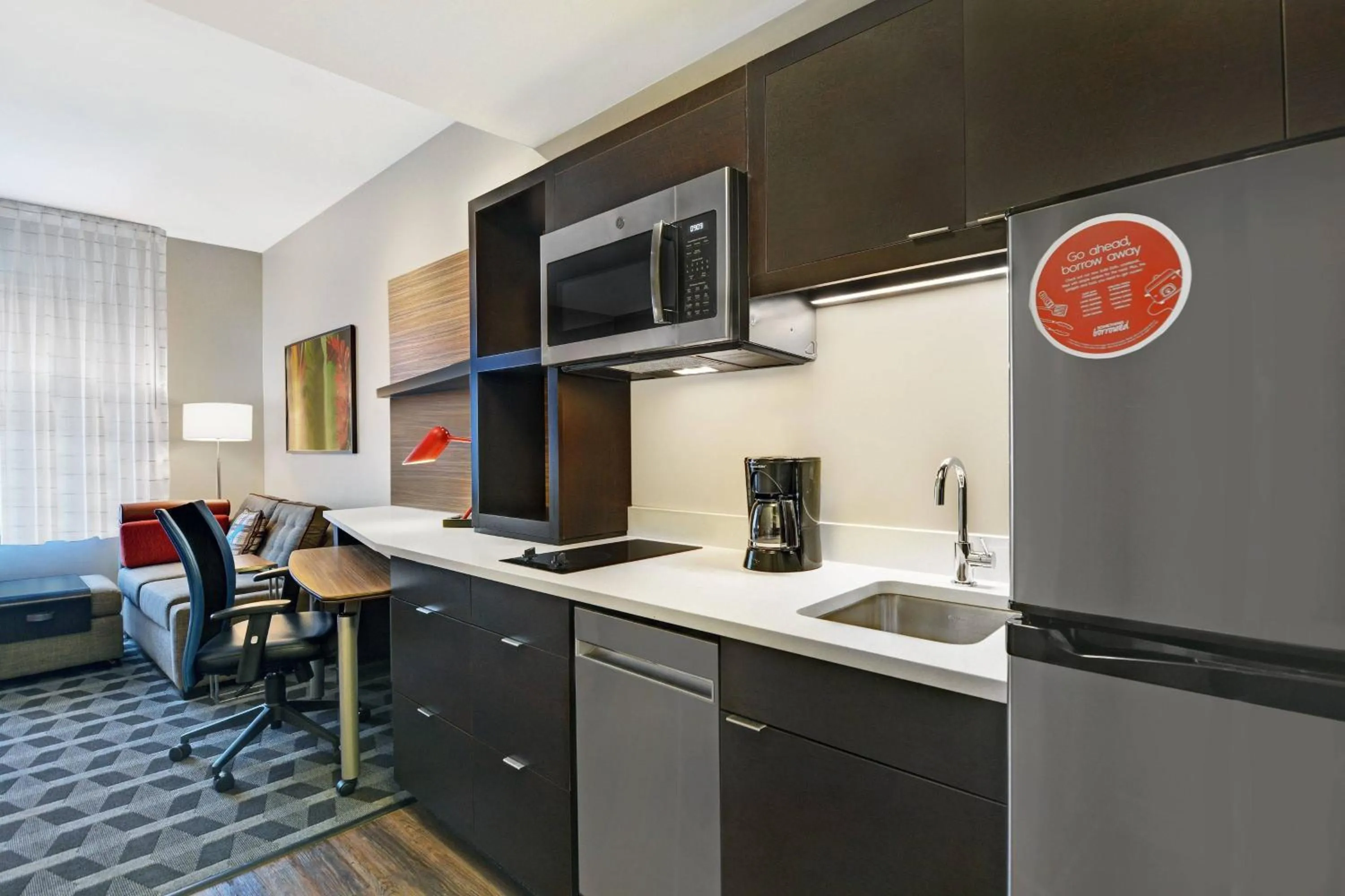 Kitchen or kitchenette in TownePlace Suites by Marriott Sarasota/Bradenton West