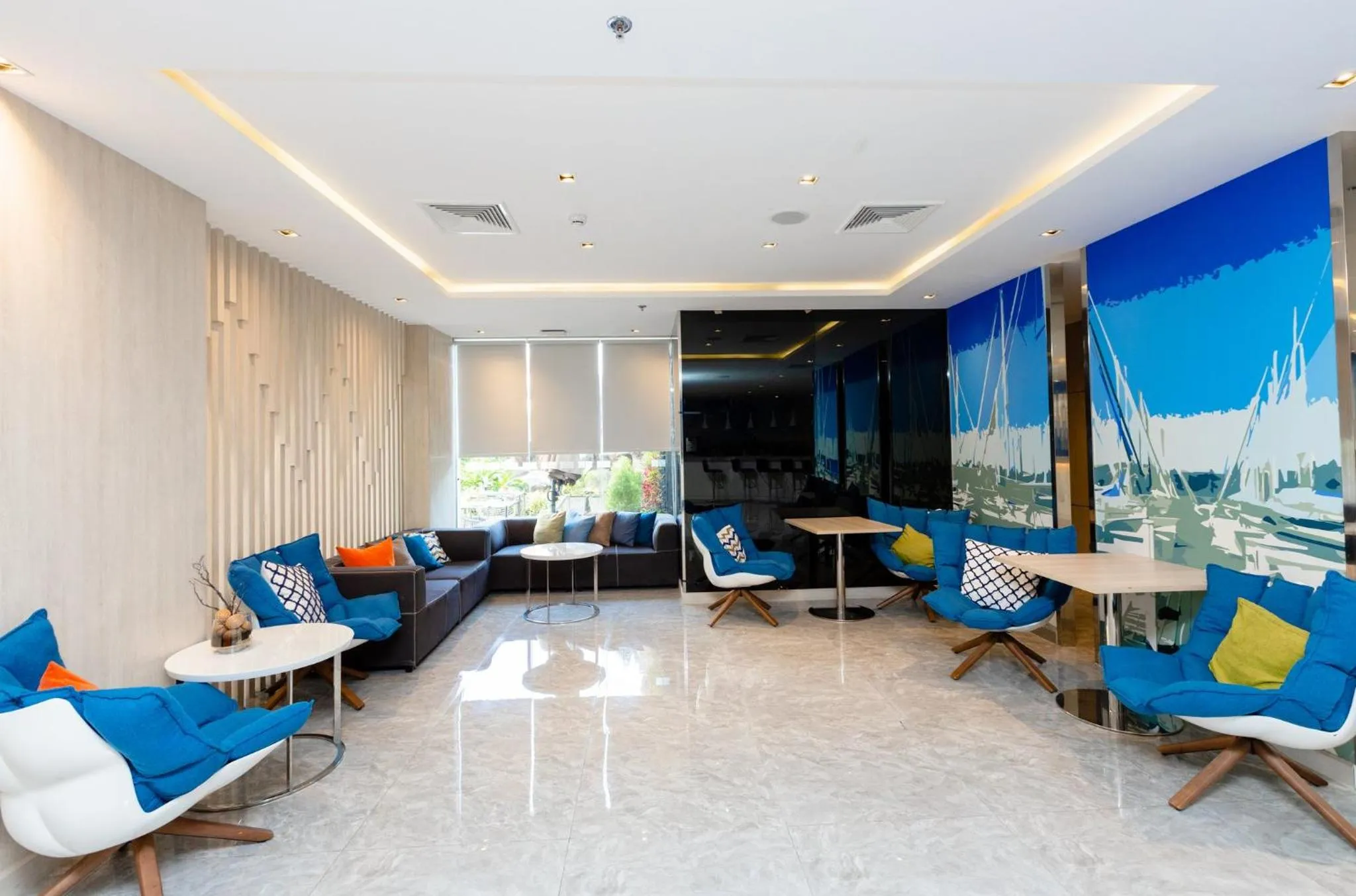 Property building in Holiday Inn Express Pattaya Central by IHG