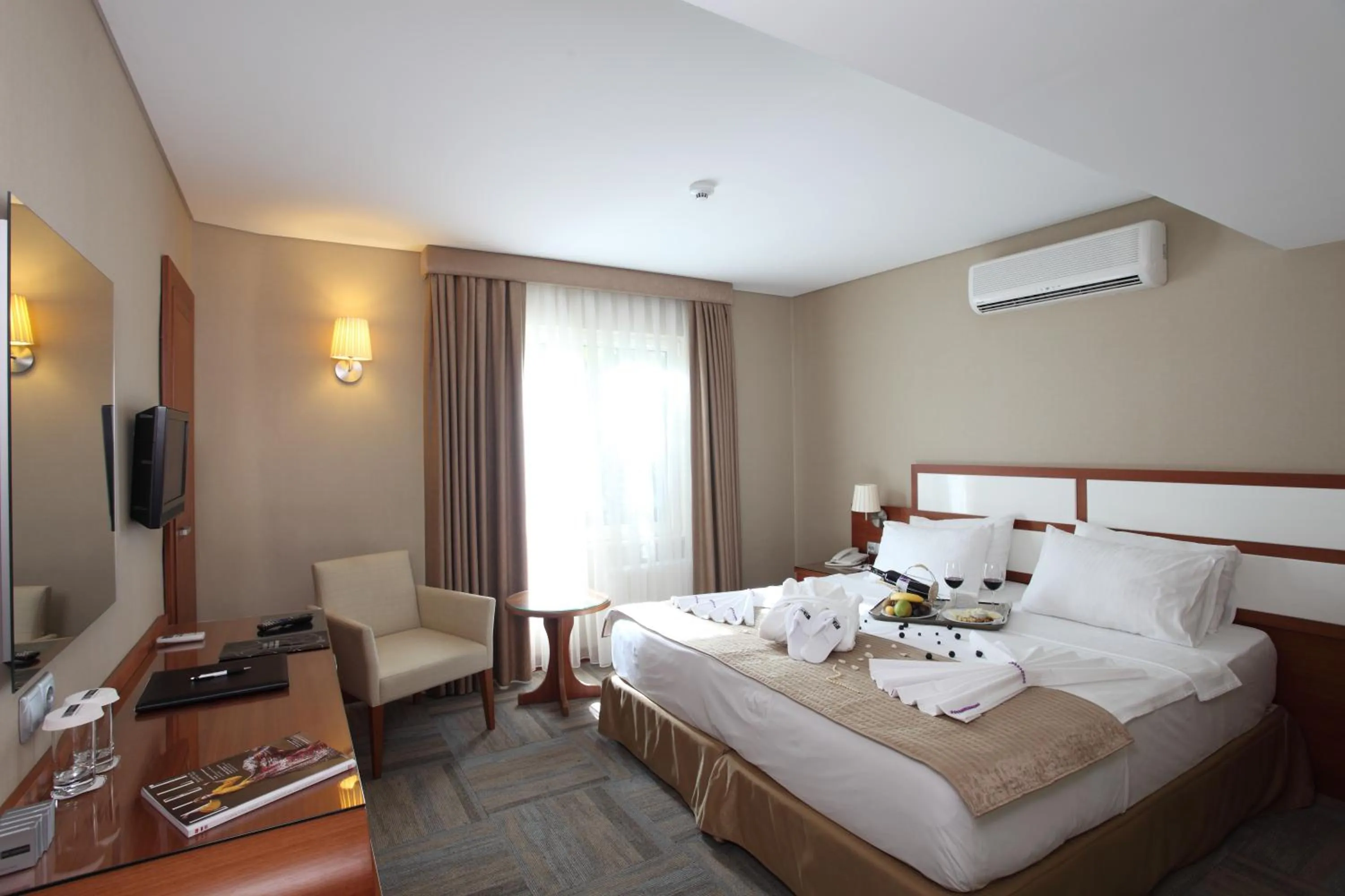 Photo of the whole room in Hotel Polatdemir