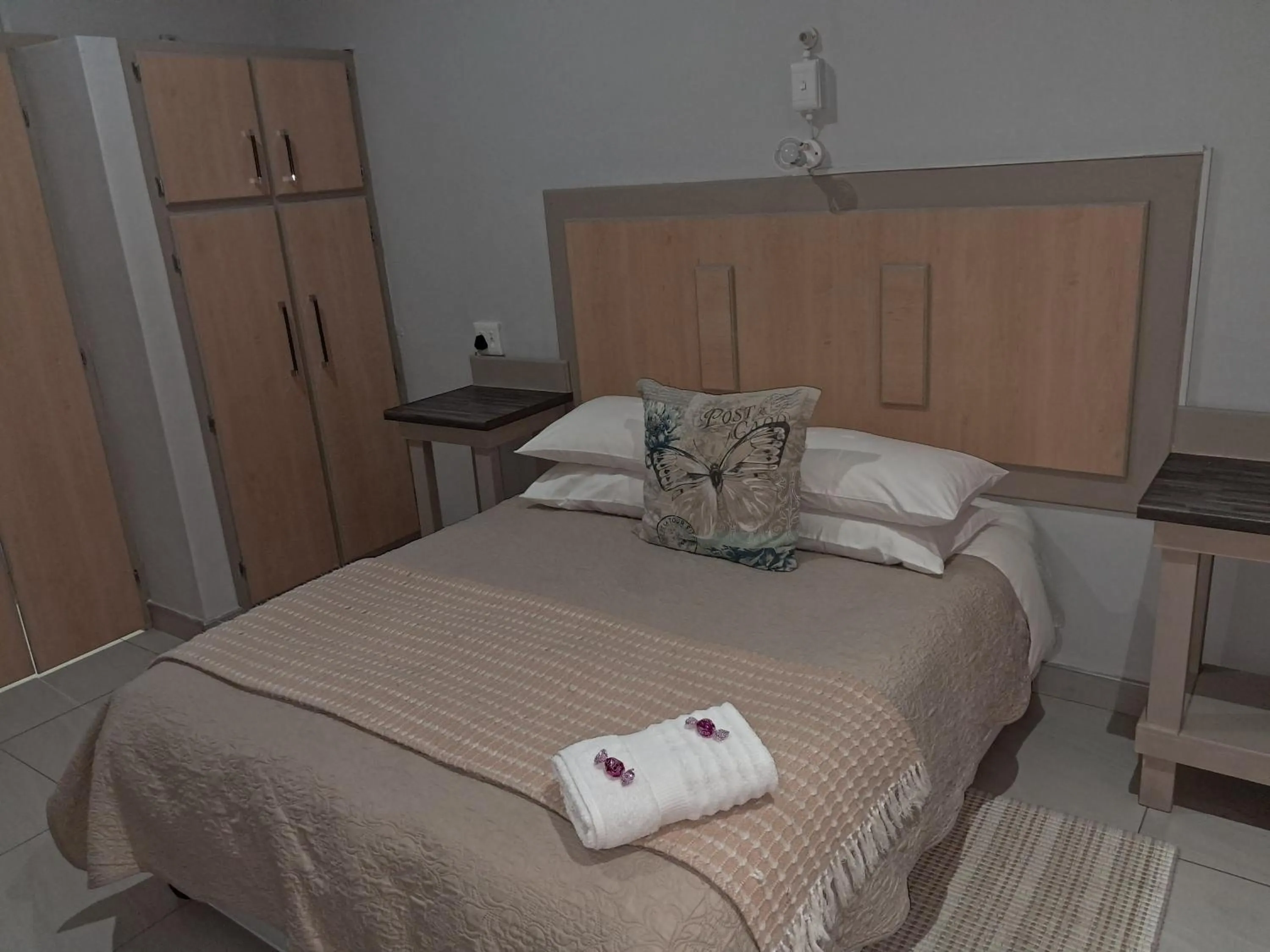 Bed in Hopetown Guesthouse