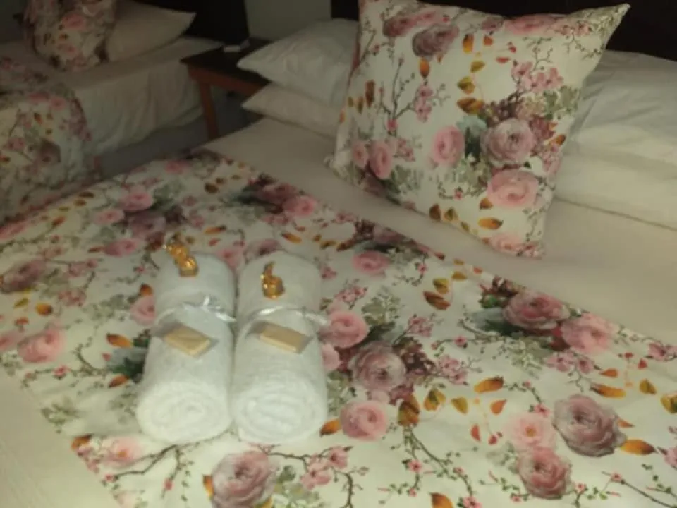 Bed in Hopetown Guesthouse