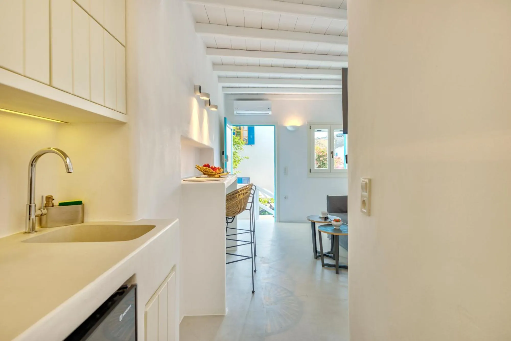 Kitchen or kitchenette in Mykonian Mews Luxury Suites