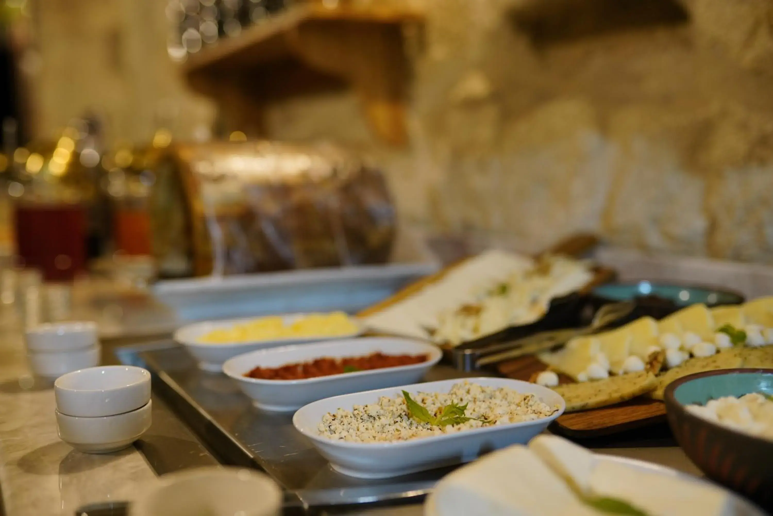 Breakfast in Taru Cave Suites Breakfast in Taru Cave Suites