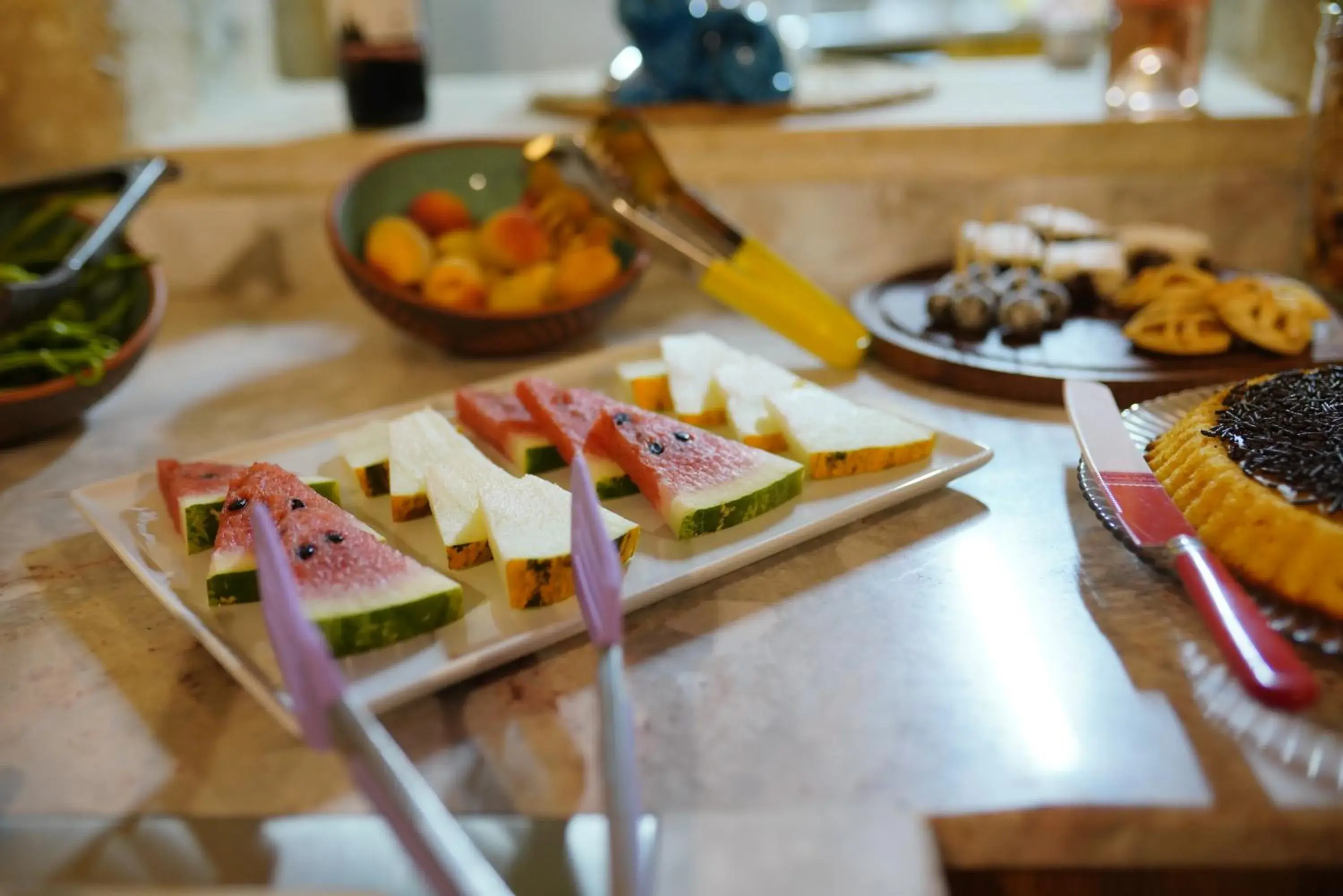 Breakfast in Taru Cave Suites Breakfast in Taru Cave Suites