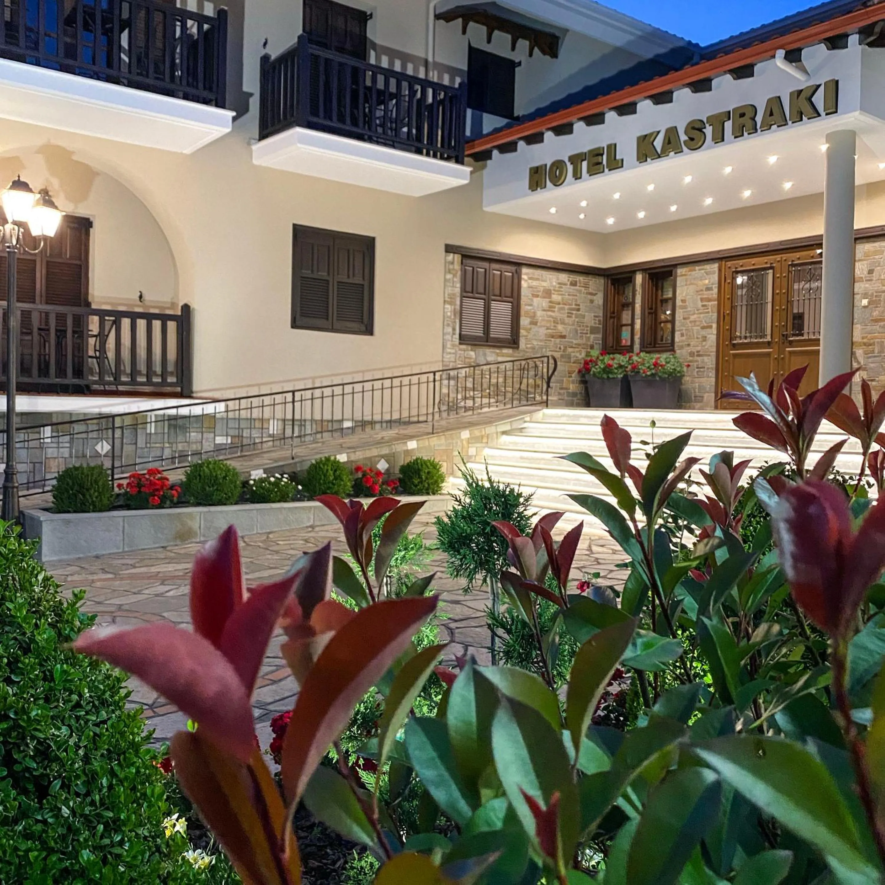 Facade/entrance in Hotel Kastraki
