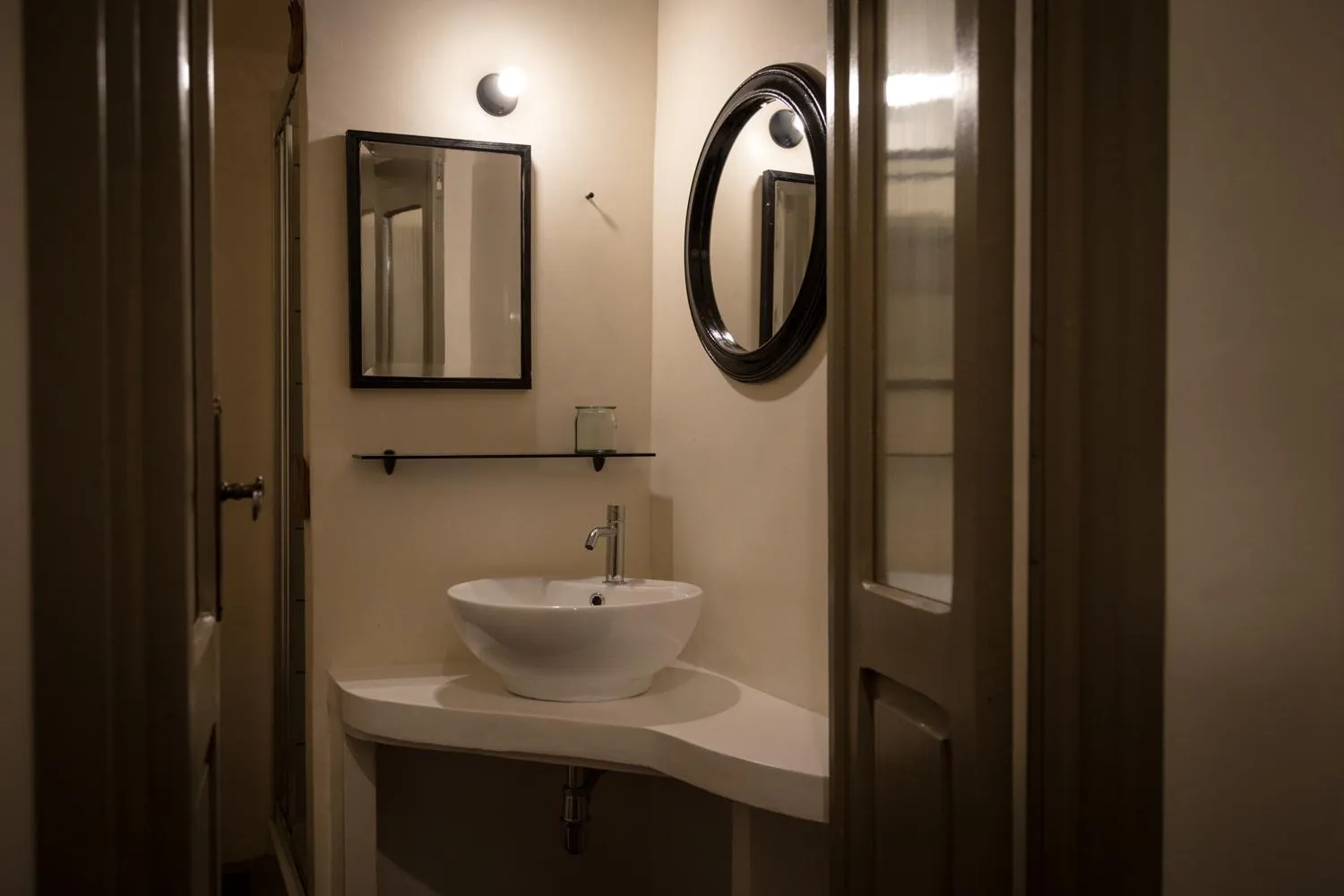 Bathroom in Piazza San Pantaleo