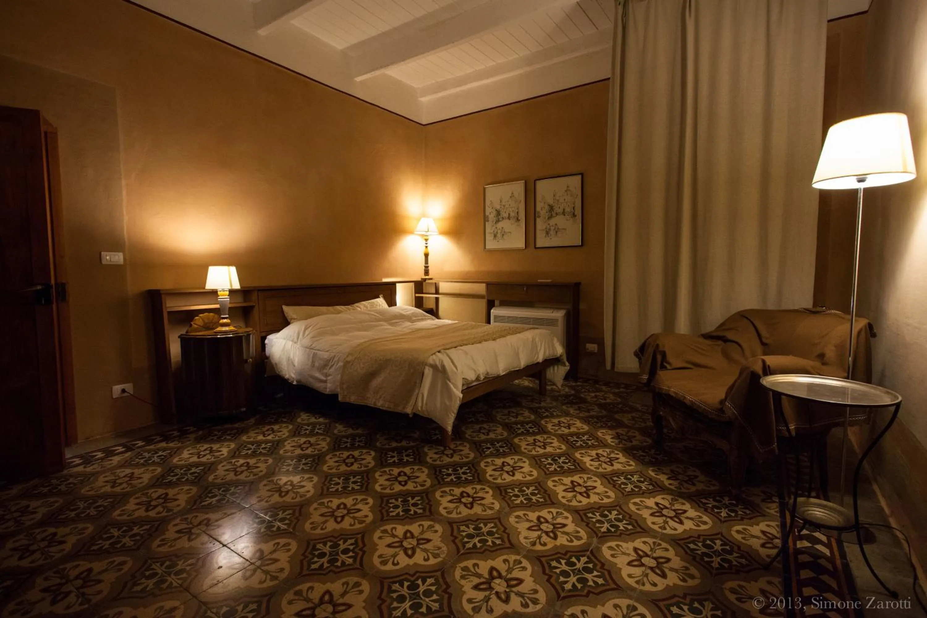 Bedroom, Bed in Piazza San Pantaleo