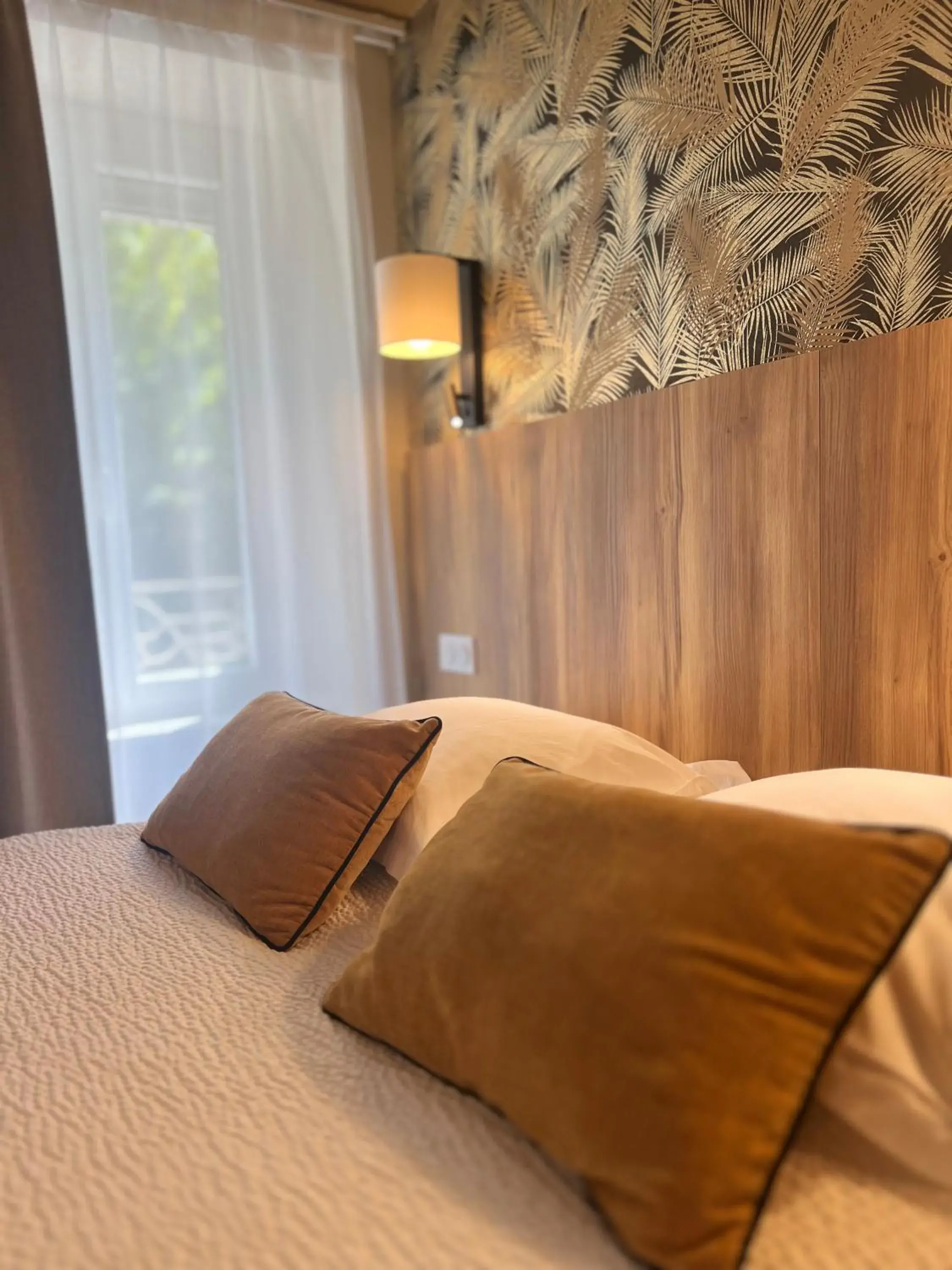 Bedroom, Bed in Logis Hôtel Restaurant Azalées Bedroom, Bed in Logis Hôtel Restaurant Azalées