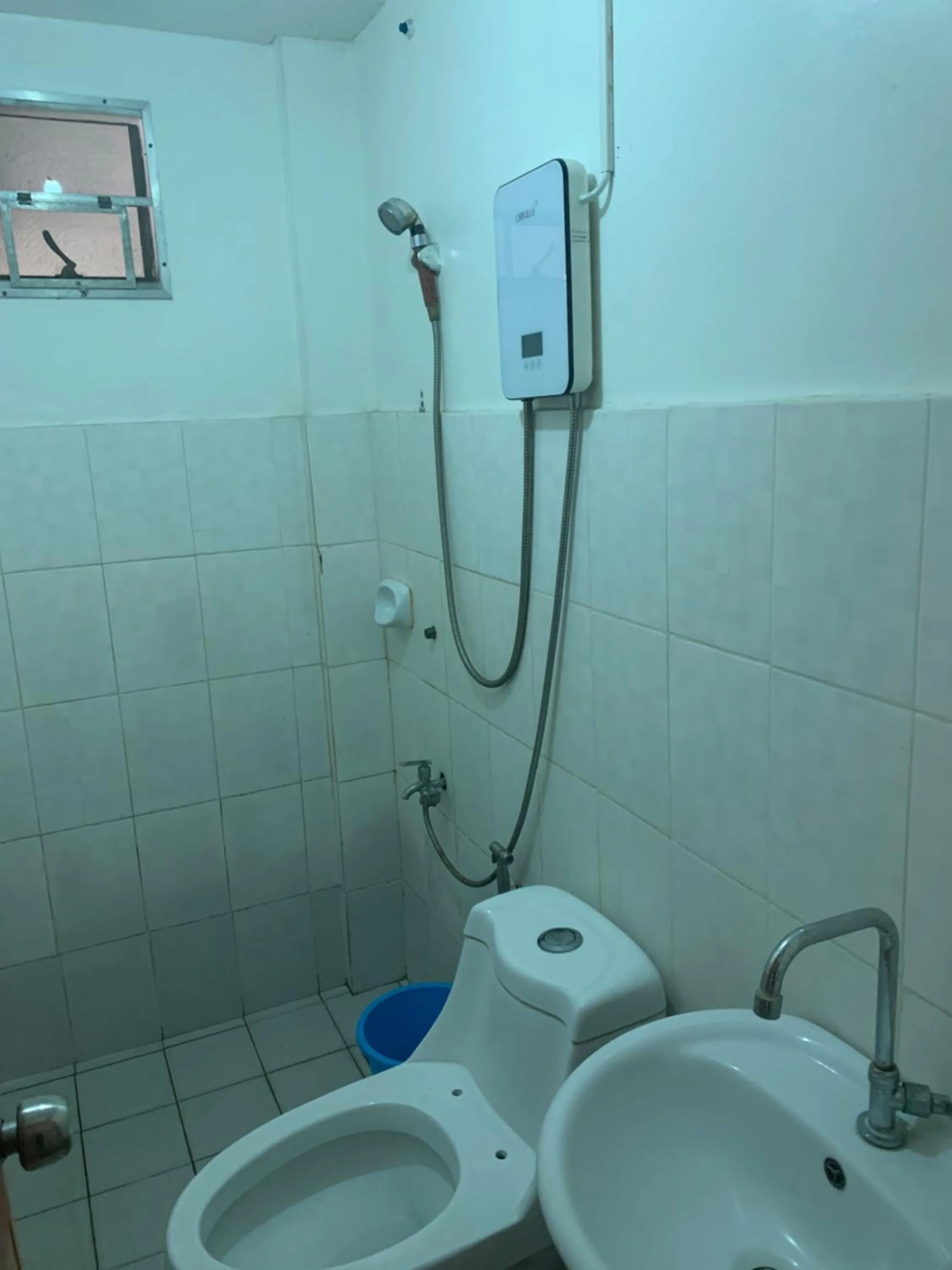 Shower in RGC Residences