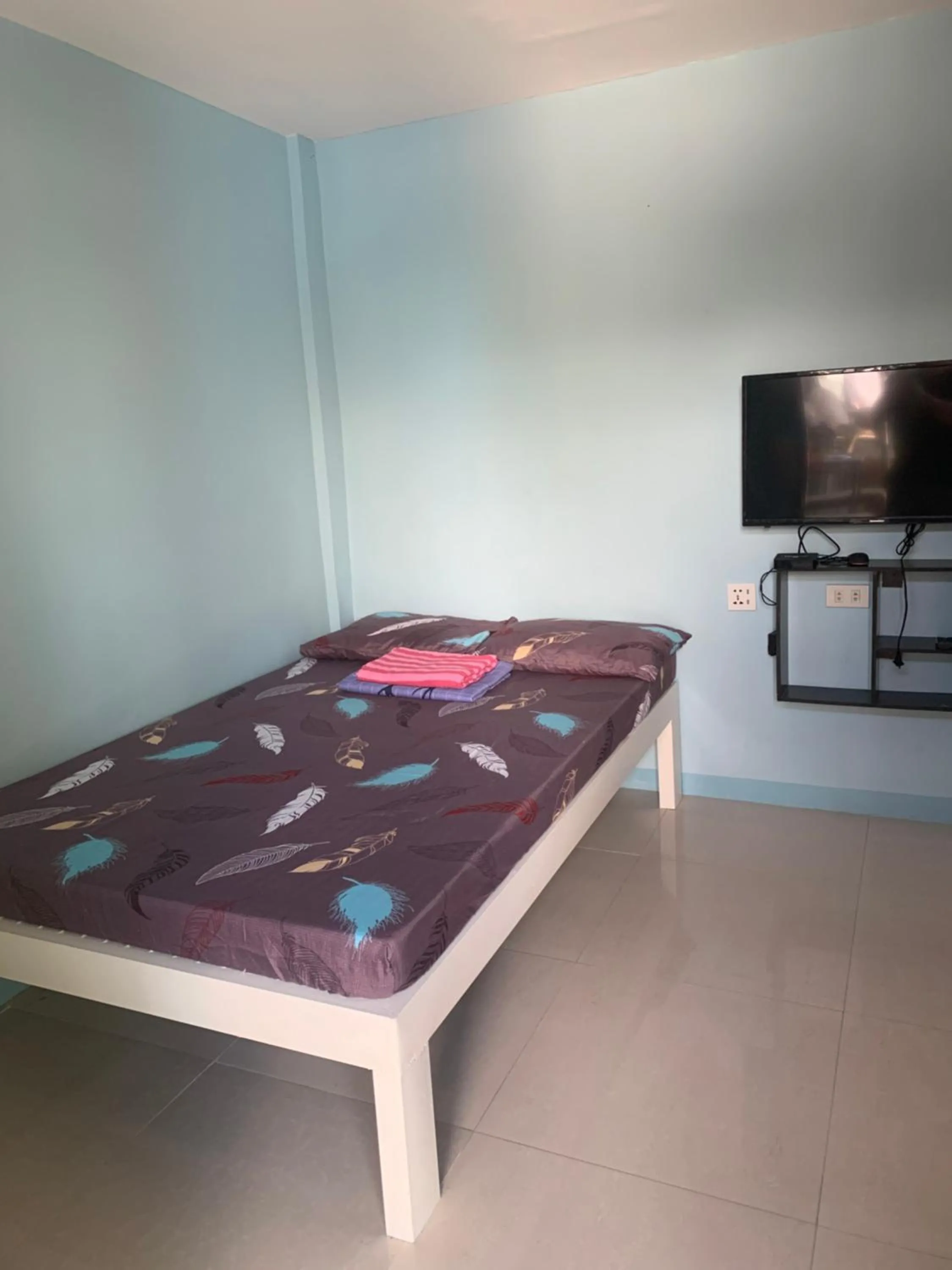 Bed in RGC Residences