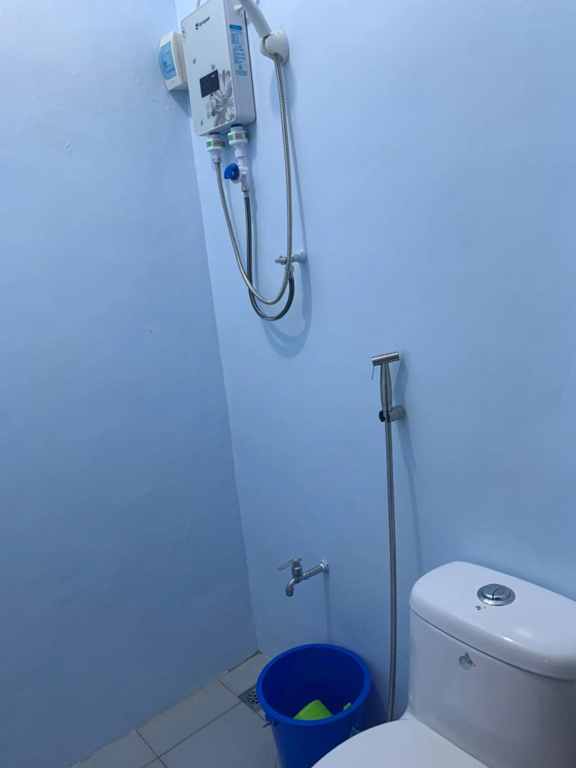 Bathroom in RGC Residences