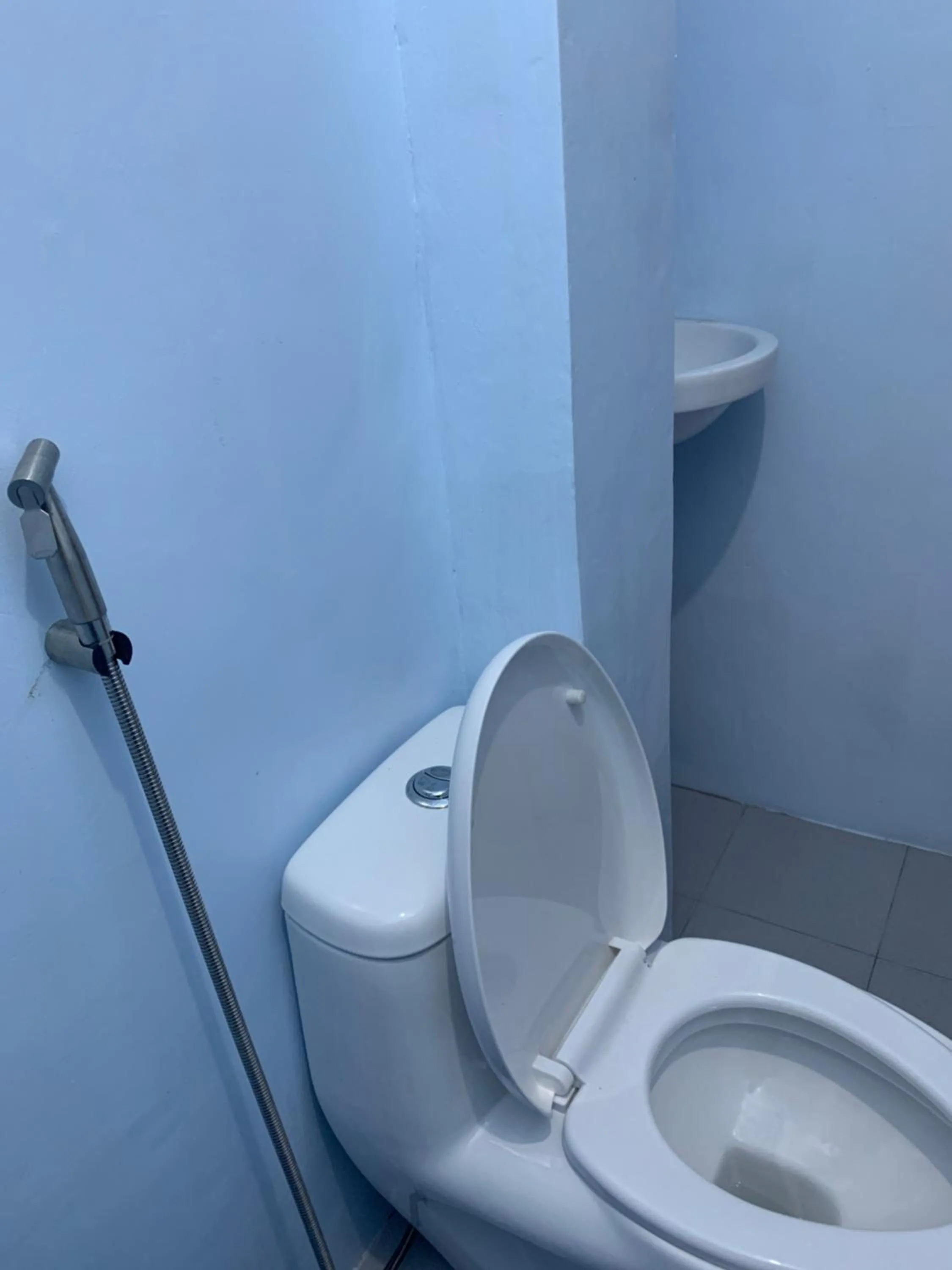 Bathroom in RGC Residences