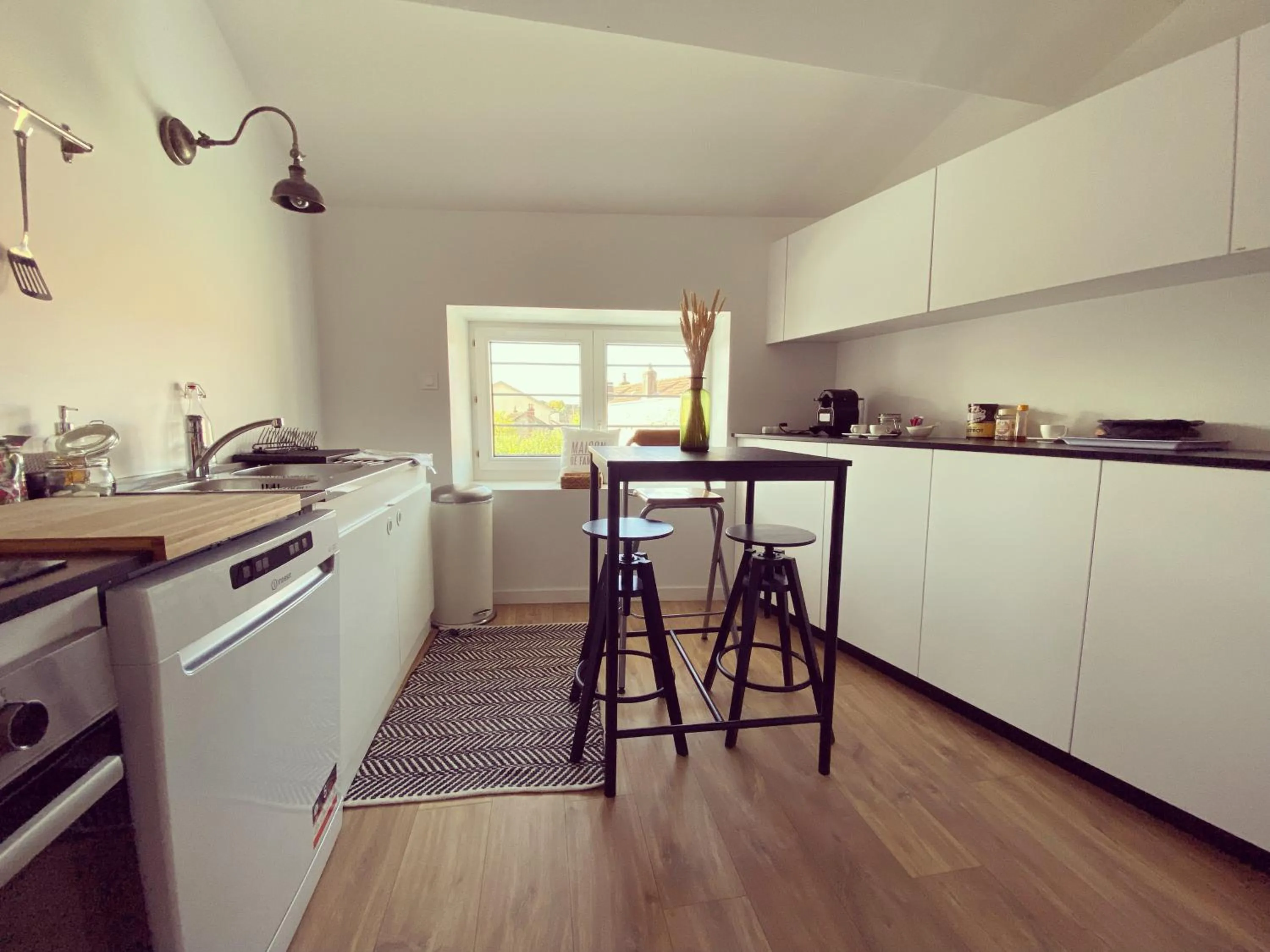 Kitchen or kitchenette in La Dormance