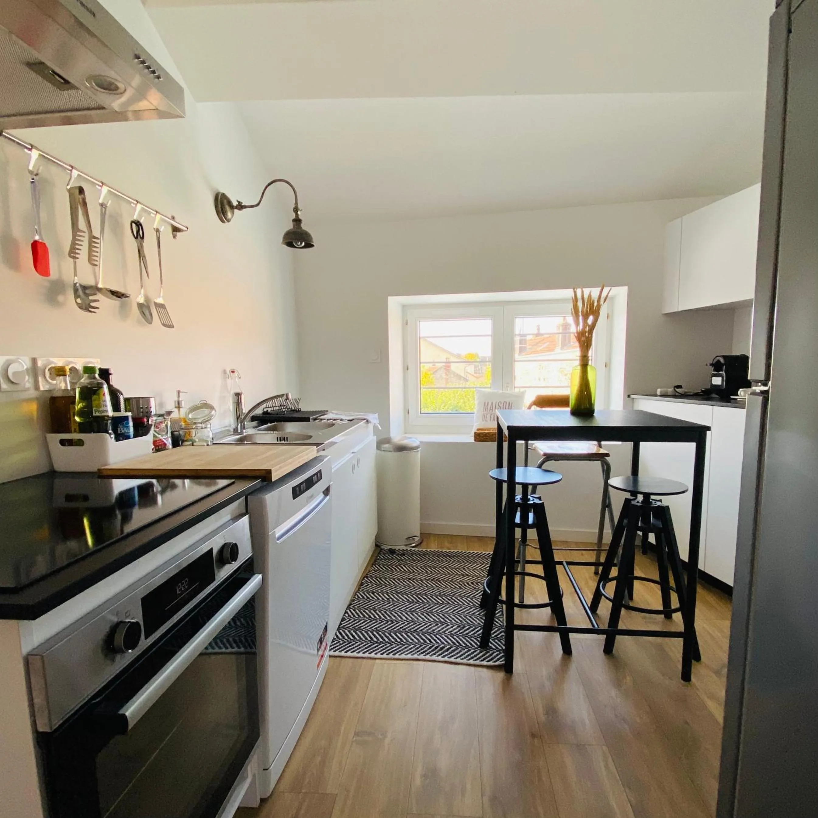 Kitchen or kitchenette in La Dormance