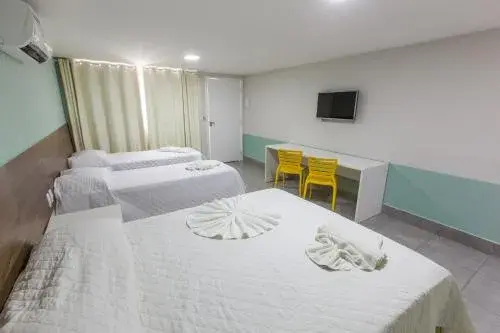 Quadruple Room with Balcony in Pousada Praia de Porto Quadruple Room with Balcony in Pousada Praia de Porto