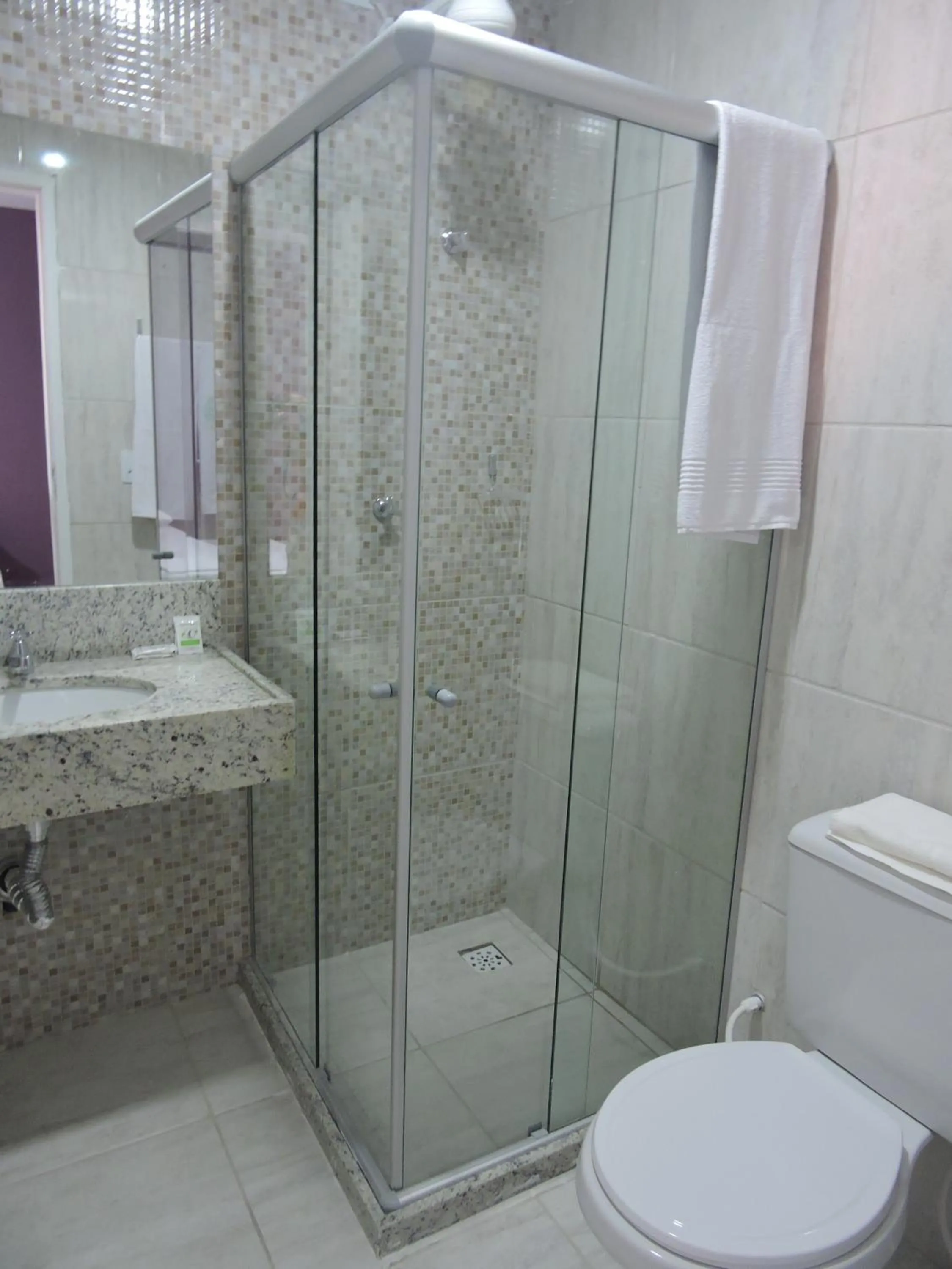 Toilet in Pousada Praia de Porto