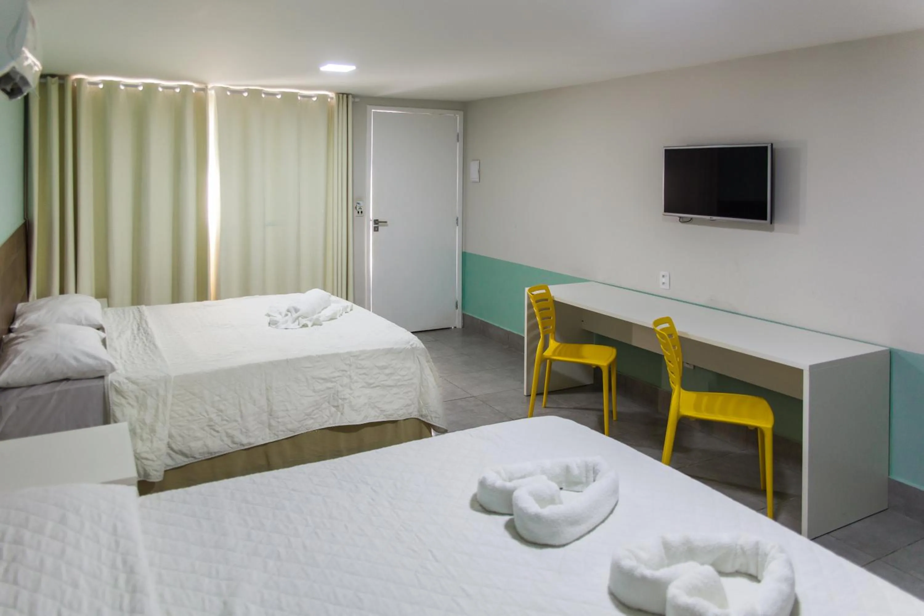 Photo of the whole room, Bed in Pousada Praia de Porto