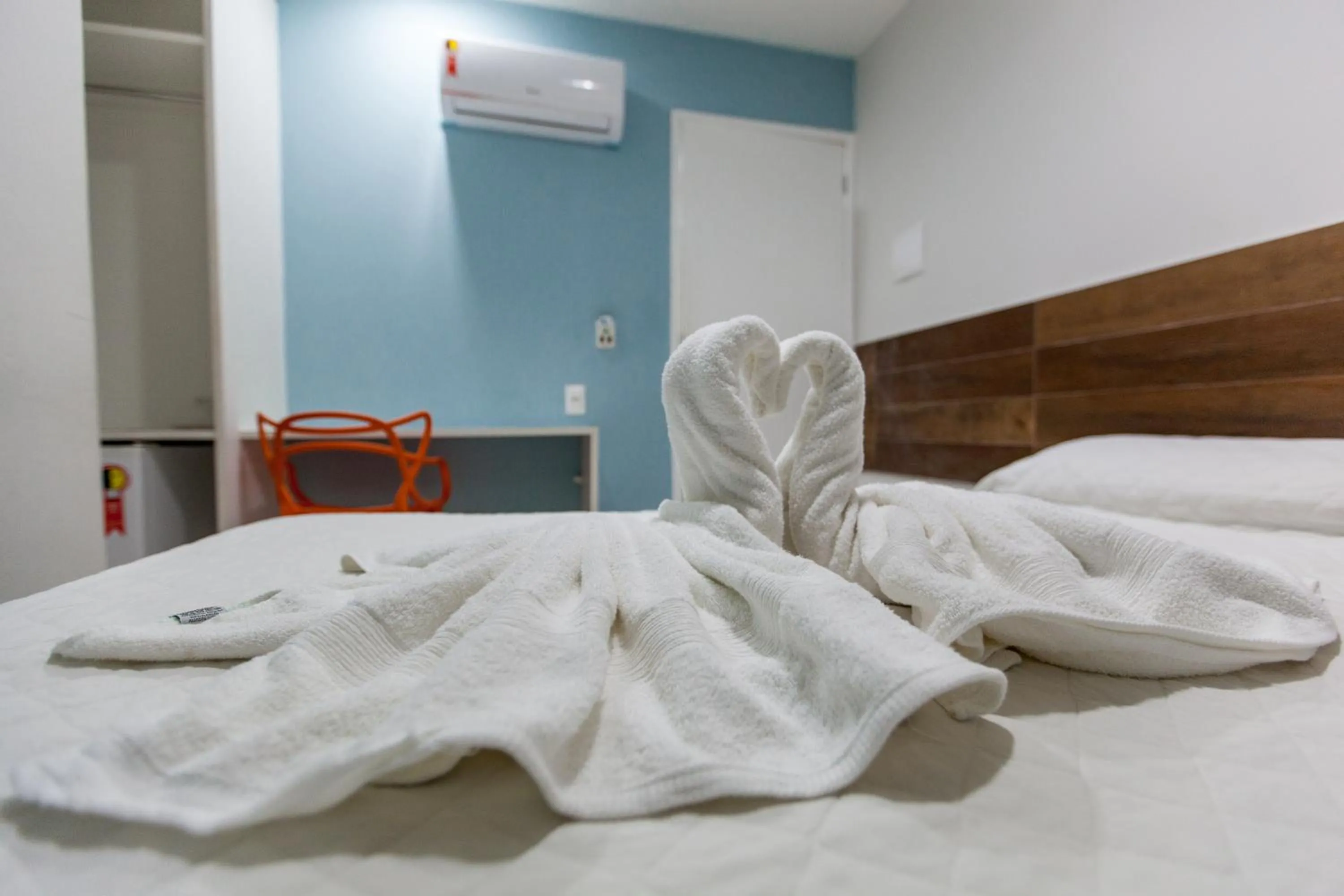 Photo of the whole room, Bed in Pousada Praia de Porto