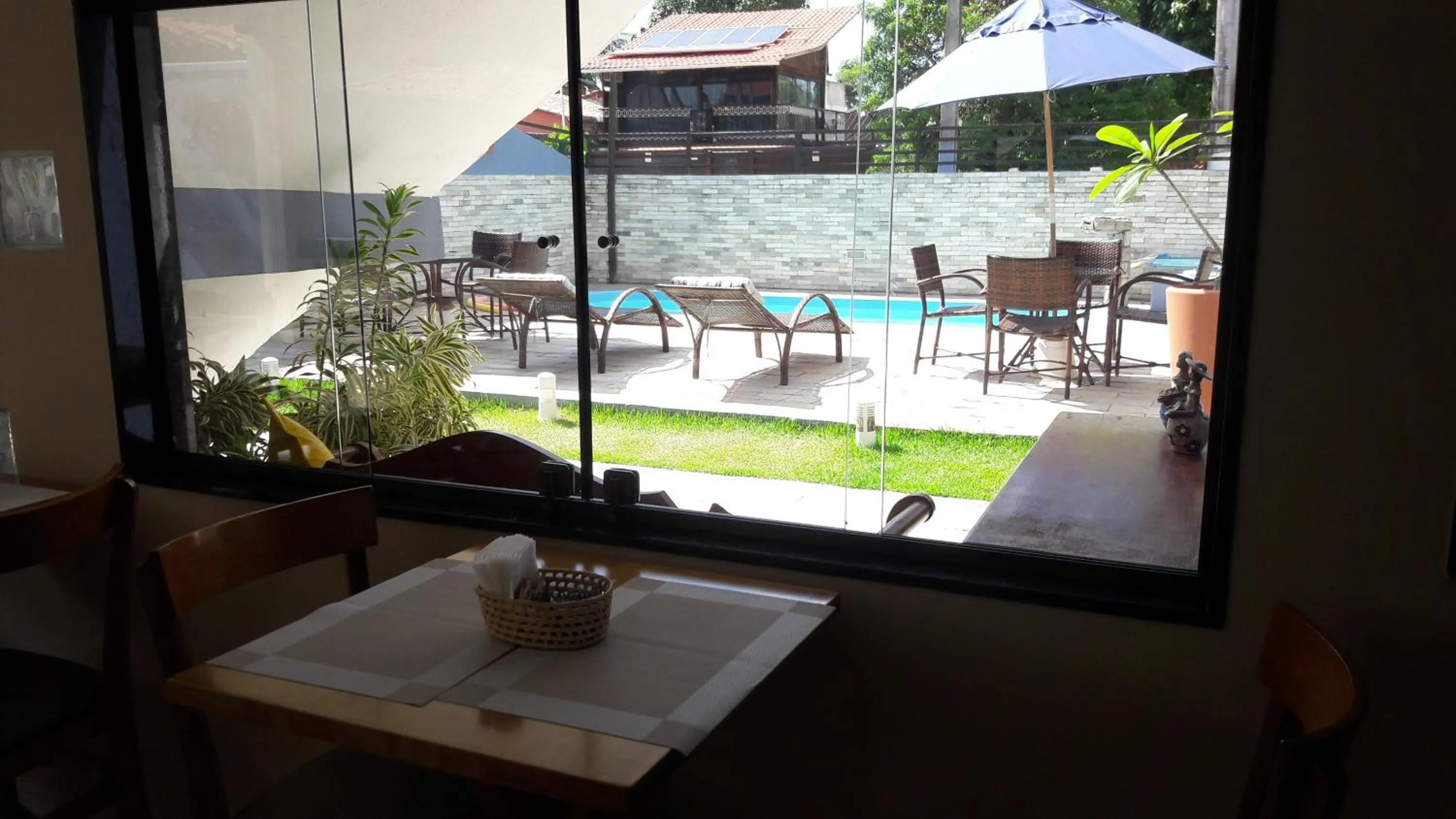 Restaurant/places to eat in Pousada Praia de Porto