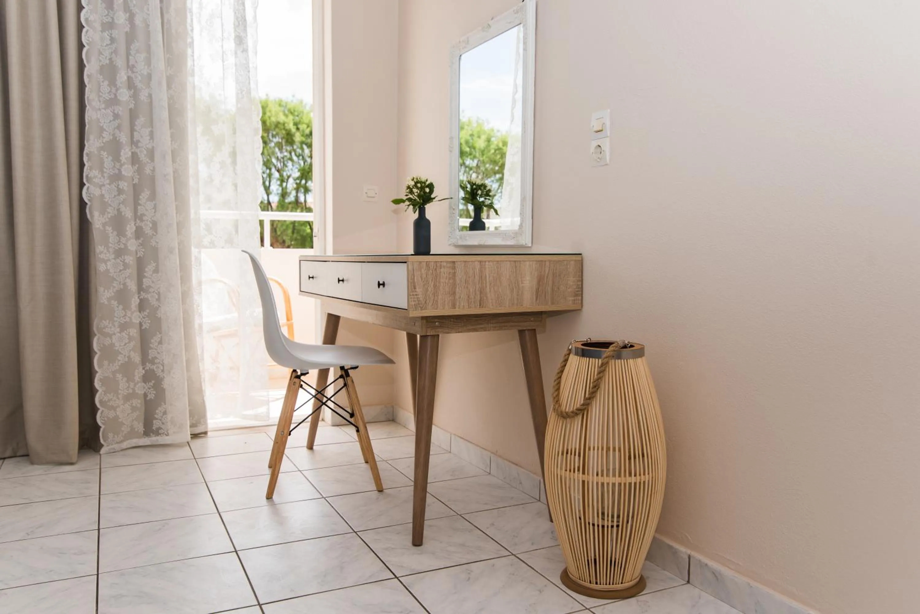 Property building in Silver Sun Studios & Apartments