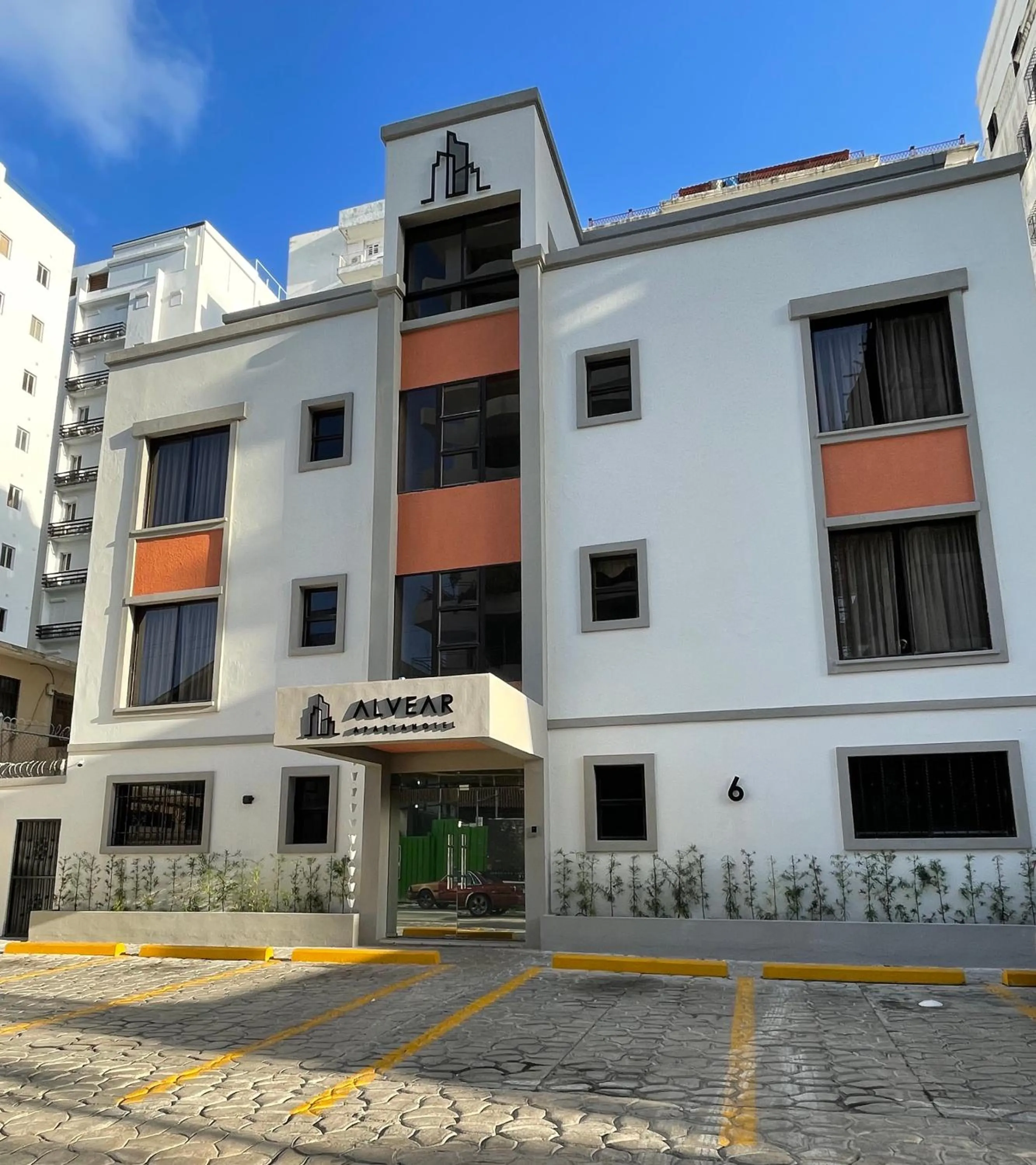 Property building in Apartahotel Alvear