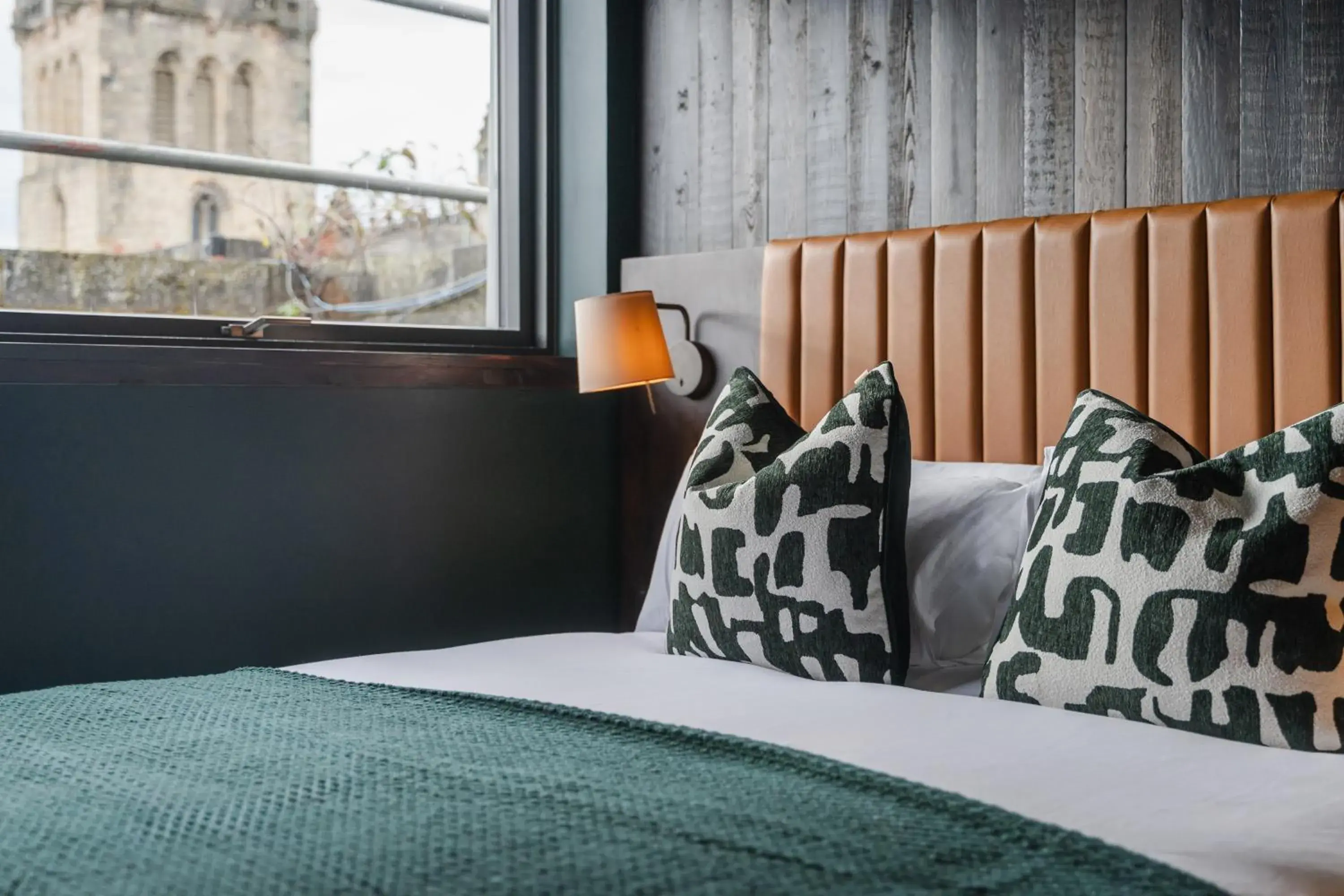 Bed in CoDE Pod – The CoURT - Edinburgh Bed in CoDE Pod – The CoURT - Edinburgh