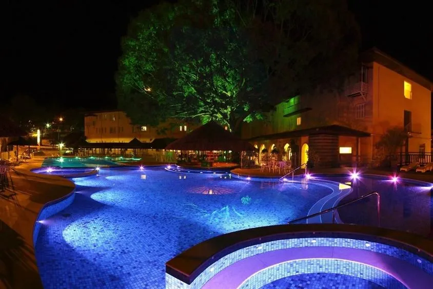 Night in Hotel Mantovani