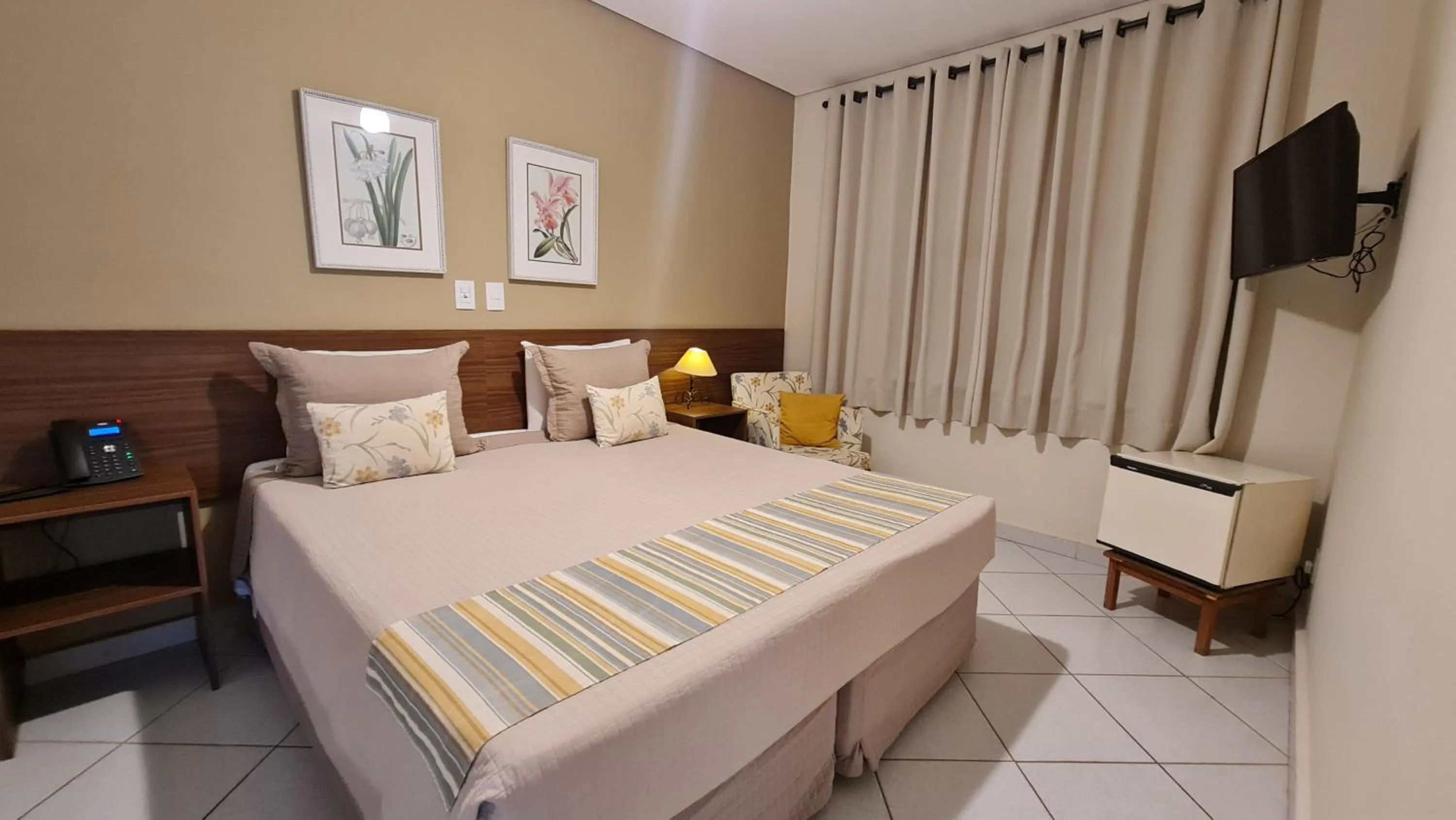 Bed in Hotel Mantovani