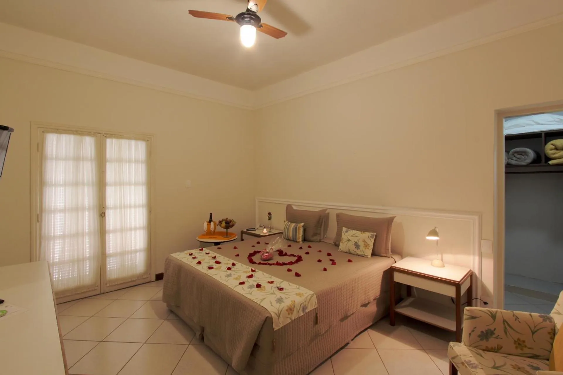 Bed in Hotel Mantovani